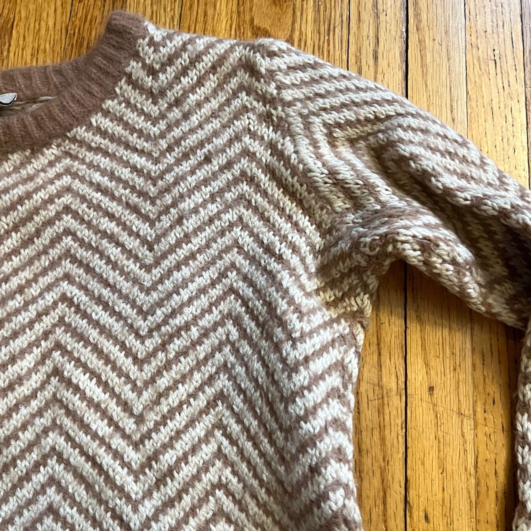 Ganni Ganni Anthropologie Sweater Womens Medium M Wool Blend Beige Chevron Candy Floss Brown Pullover Womens Size M / US 6-8 / IT 42-44 - 2 Thumbnail