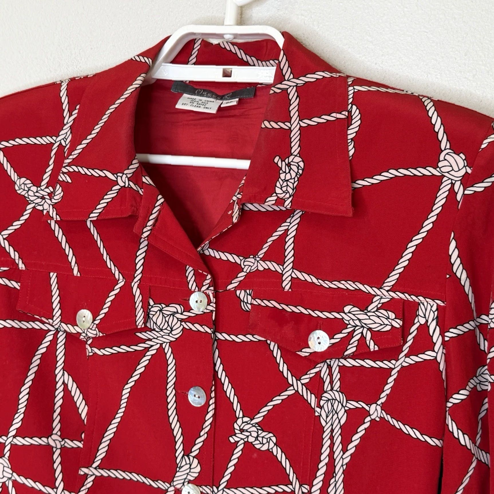 MAGGY LONDON VINTAGE Maggie L Silk Jacket Womens Petite 8 Red Rope Print Button Front Long Sleeve Navy Nautical Womens Size M / US 6-8 / IT 42-44 - 2 Thumbnail
