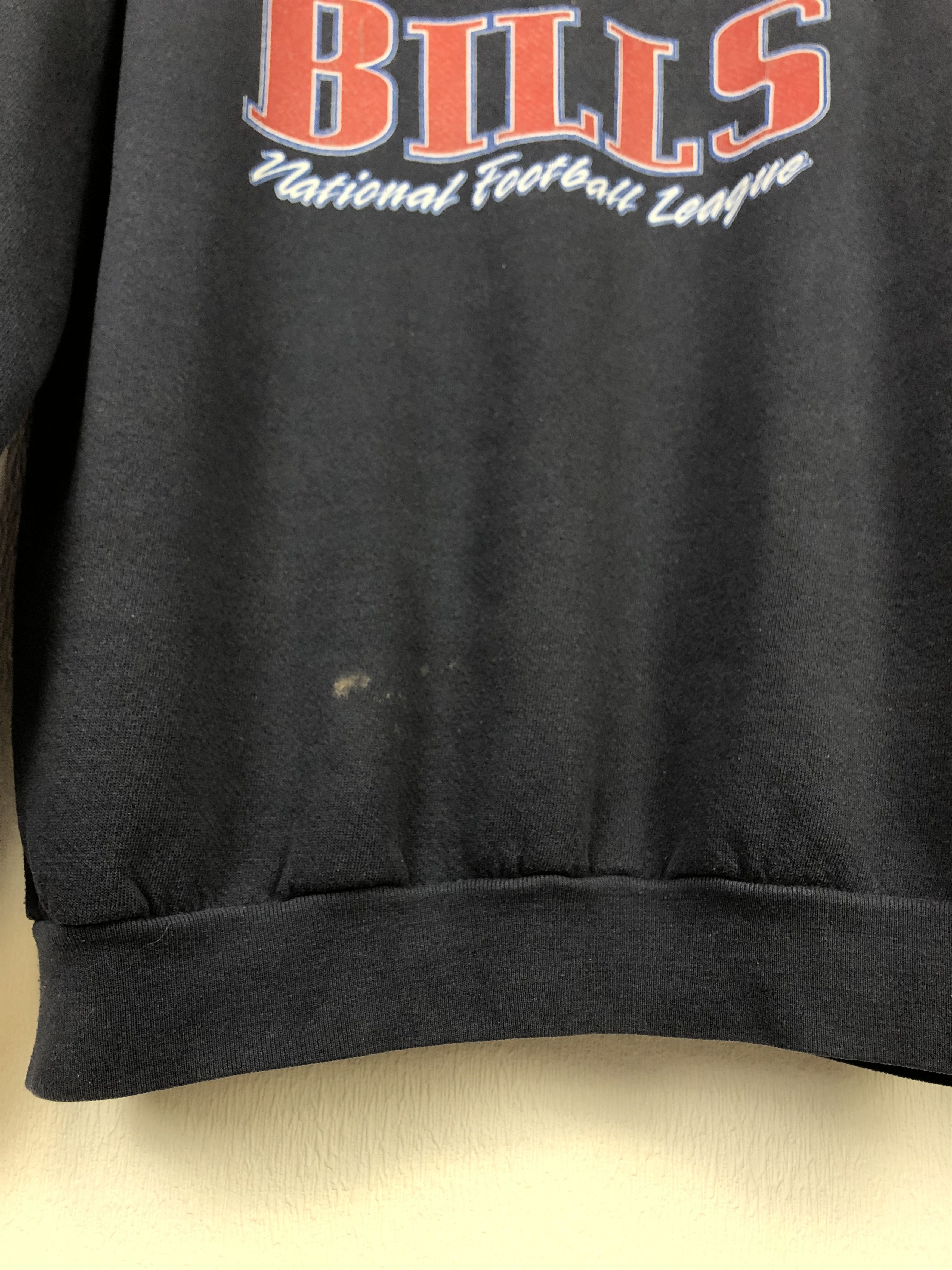 Vintage Vintage Buffalo Bills Football Sweatshirt Rare Hype Size US M / EU 48-50 / 2 - 8 Thumbnail