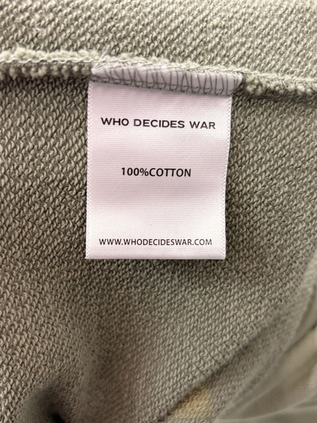 Who Decides War Who Decides War Garden Glass Hoodie Size US S / EU 44-46 / 1 - 8 Thumbnail