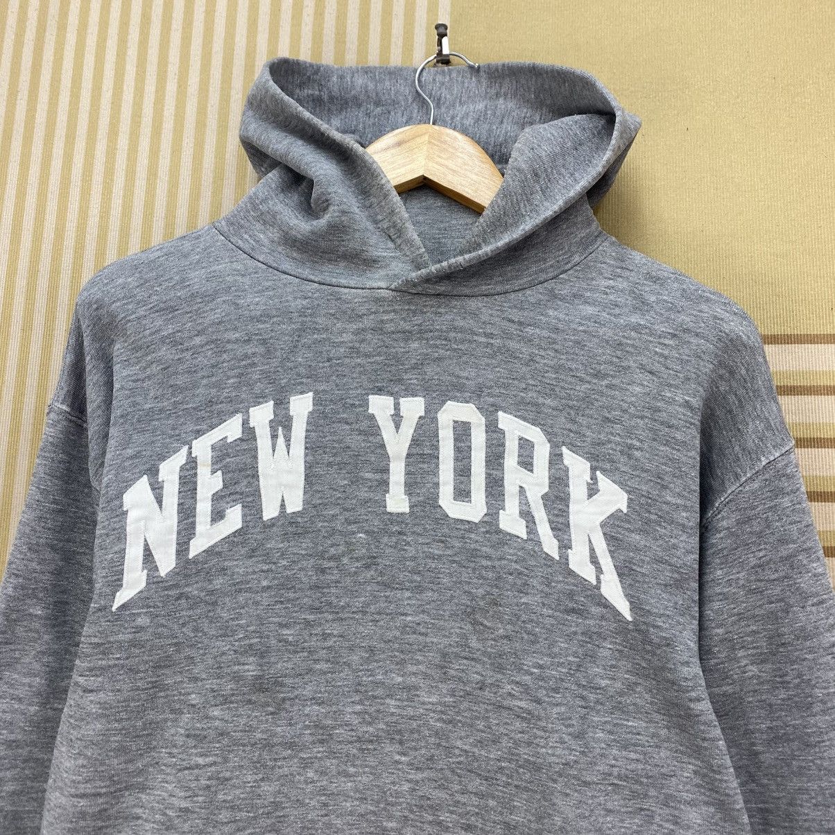 Russell Athletic 🫶Vintage Rusell Spellout New York Logo Size US M / EU 48-50 / 2 - 3 Thumbnail