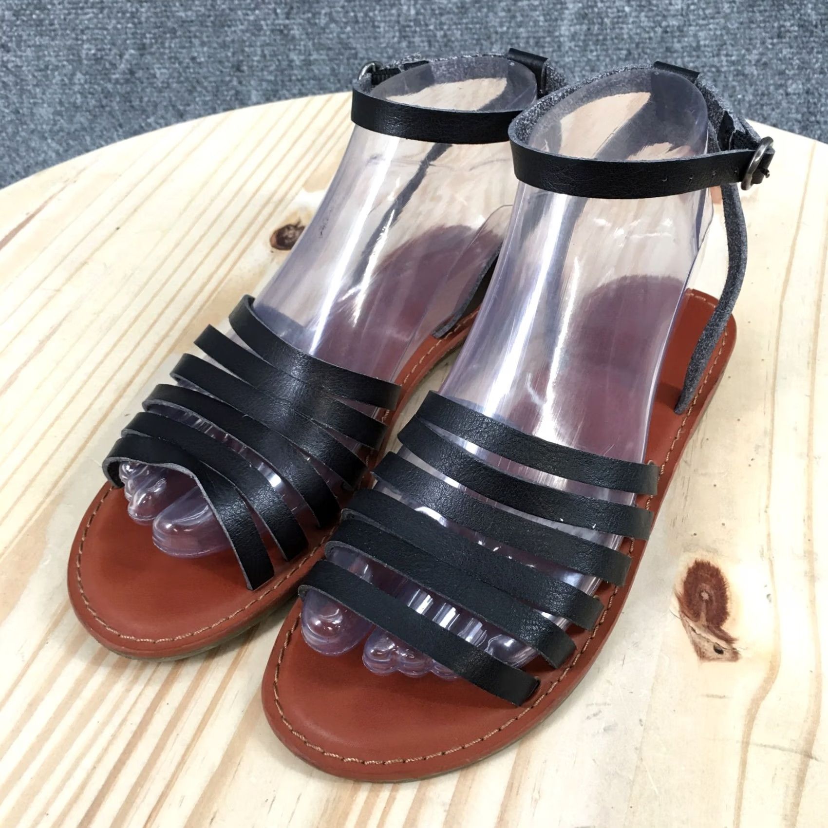 American Eagle Outfitters American Eagle Outfitters Sandal Womens 6 Black Strappy Gladiator Open Toe Flats Size US 6 / IT 36 - 3 Thumbnail