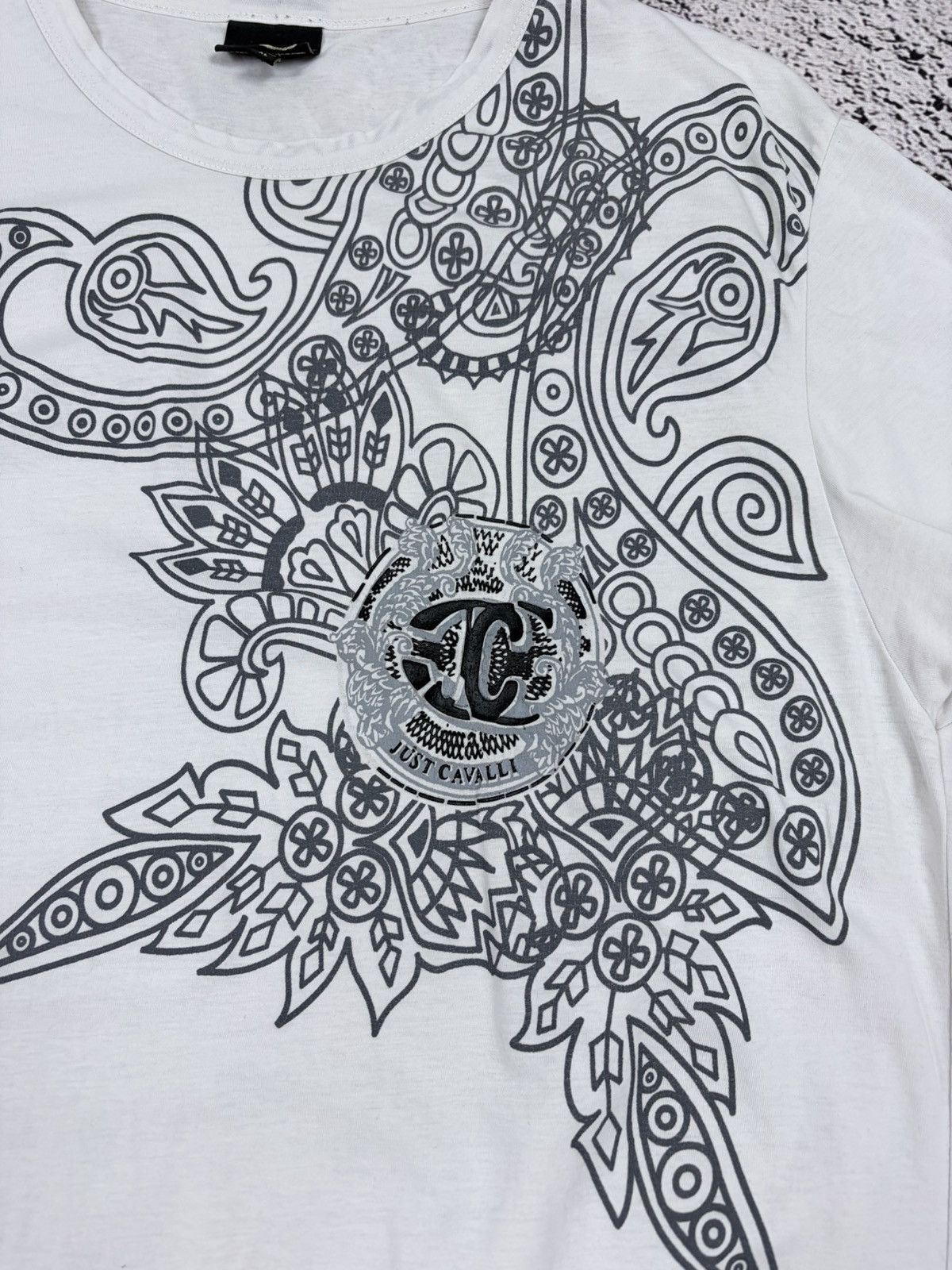 Just Cavalli Vintage Just Cavalli Y2K Graphic Logo Print T-Shirt Size US XL / EU 56 / 4 - 9 Thumbnail