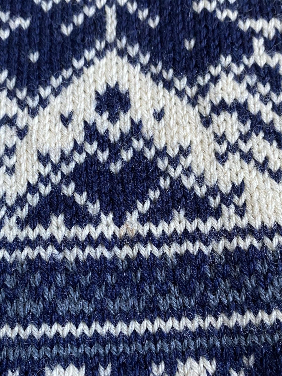 Dale Of Norway × Vintage Vintage Dale of Norway Christmas 2 Button Sweater Wool M Size US M / EU 48-50 / 2 - 13 Thumbnail