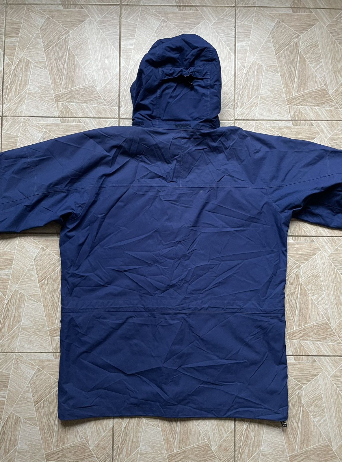 Berghaus × Vintage Berghaus AQ2 Rain Men's XL Waterproof Hooded Nylon Jacket Size US XL / EU 56 / 4 - 10 Thumbnail