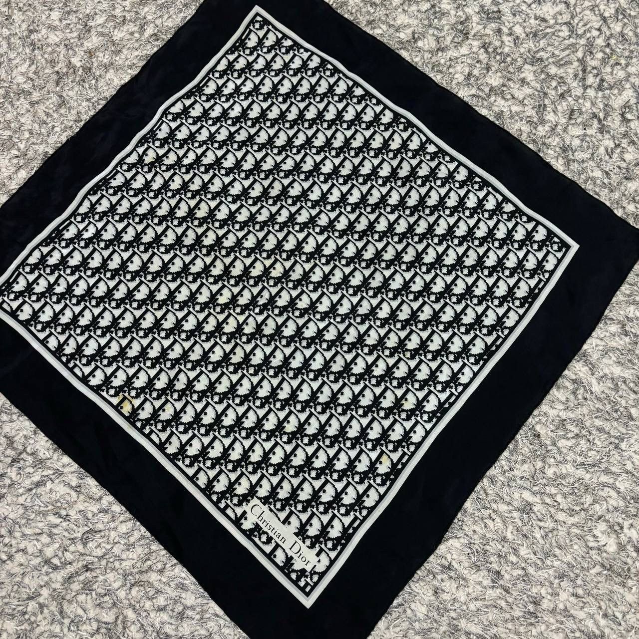 Christian Dior Monsieur Vtg Christian Dior Trotter Monogram Silk Scarf Black White Size ONE SIZE - 3 Thumbnail
