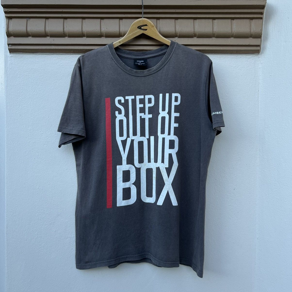 Bux Up Tee