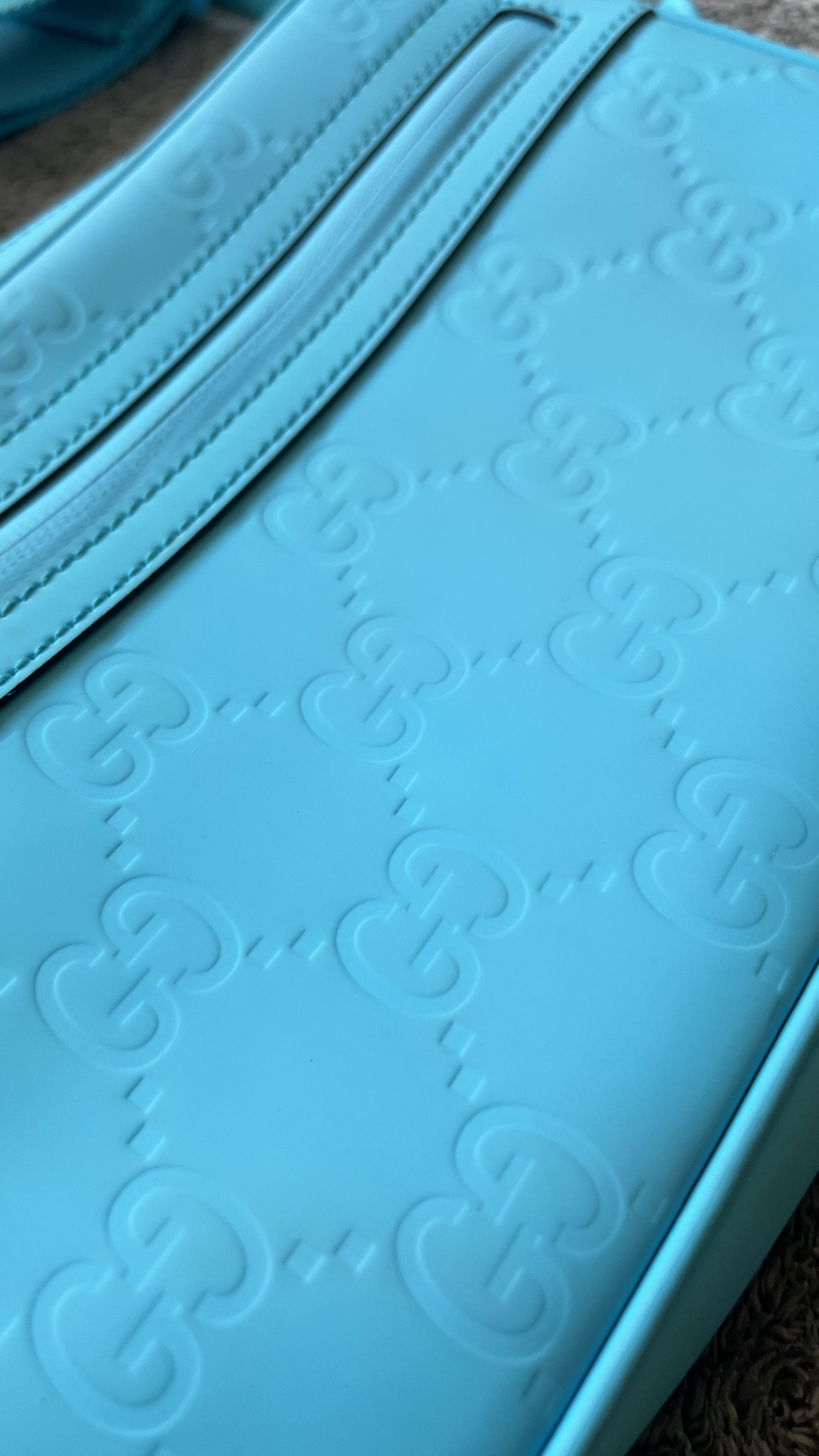 Gucci Gucci Front Zip GG Rubber Effect Bag – Light Blue Size ONE SIZE - 3 Thumbnail