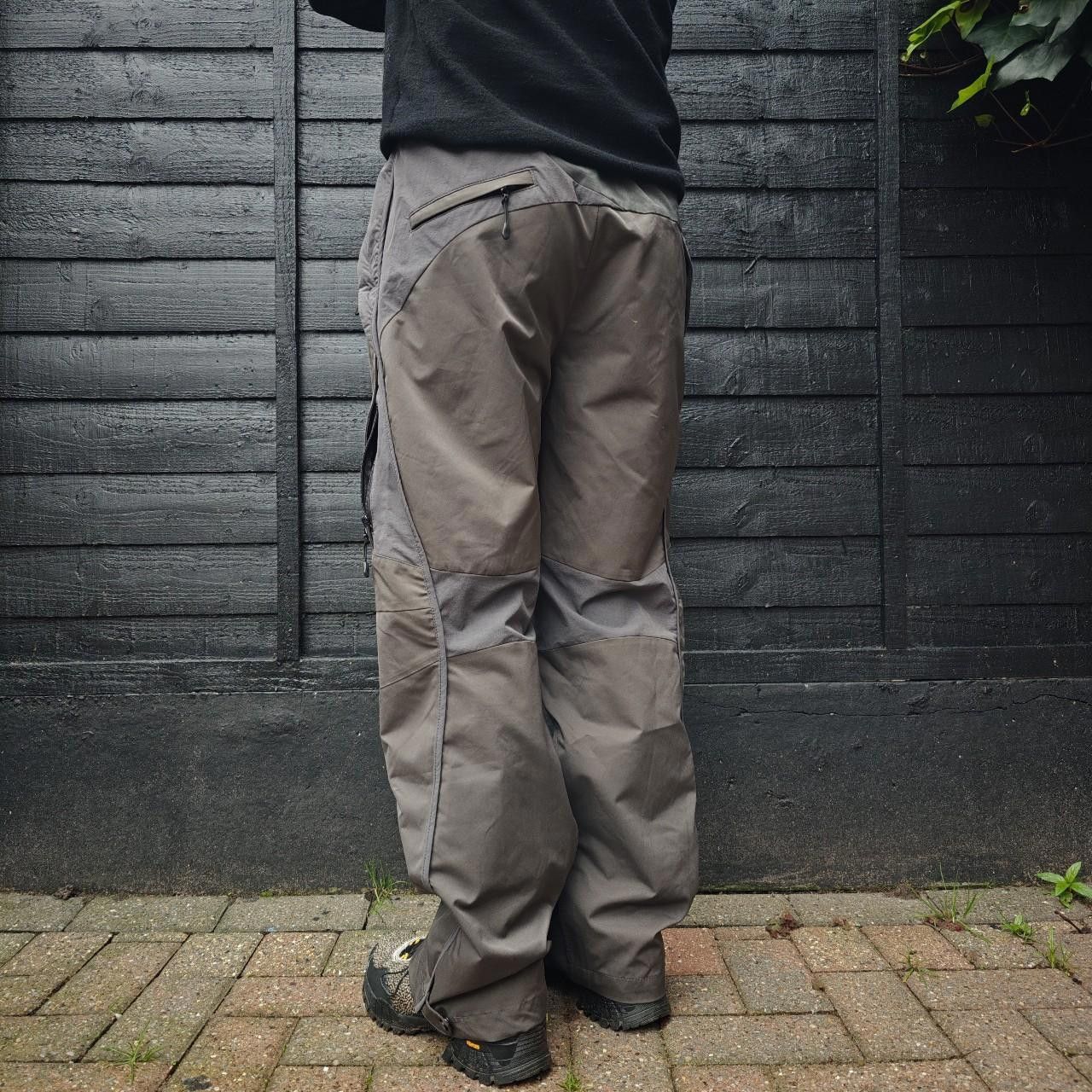Other Grey Panelled Waterproof Technical Trousers Size US 30 / EU 46 - 4 Thumbnail