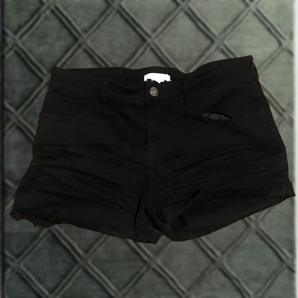 H&M H&M Black Jean Shorts Size 4 Midrise Cuffed Stretch Size 27" / US 4 / IT 40 - 1 Thumbnail