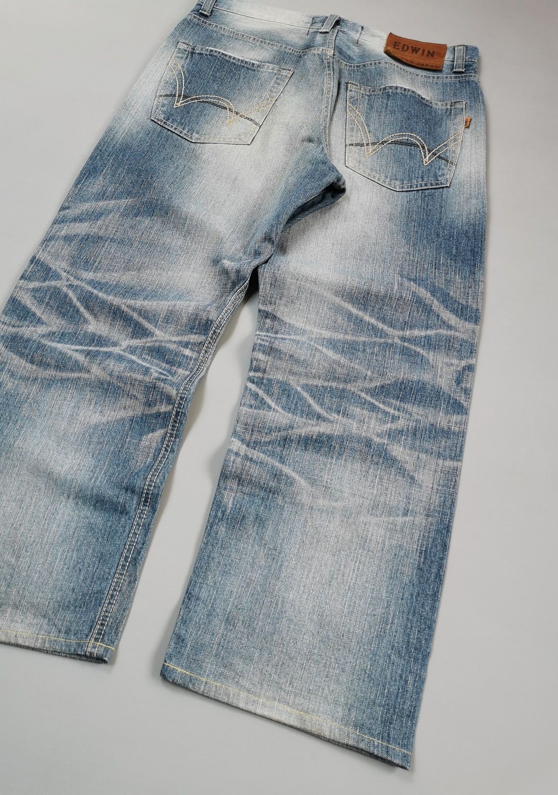 Edwin × Salvage × Vintage Edwin New Vintage Orange Selvedge Jeans (LG31) Size US 35 - 4 Thumbnail