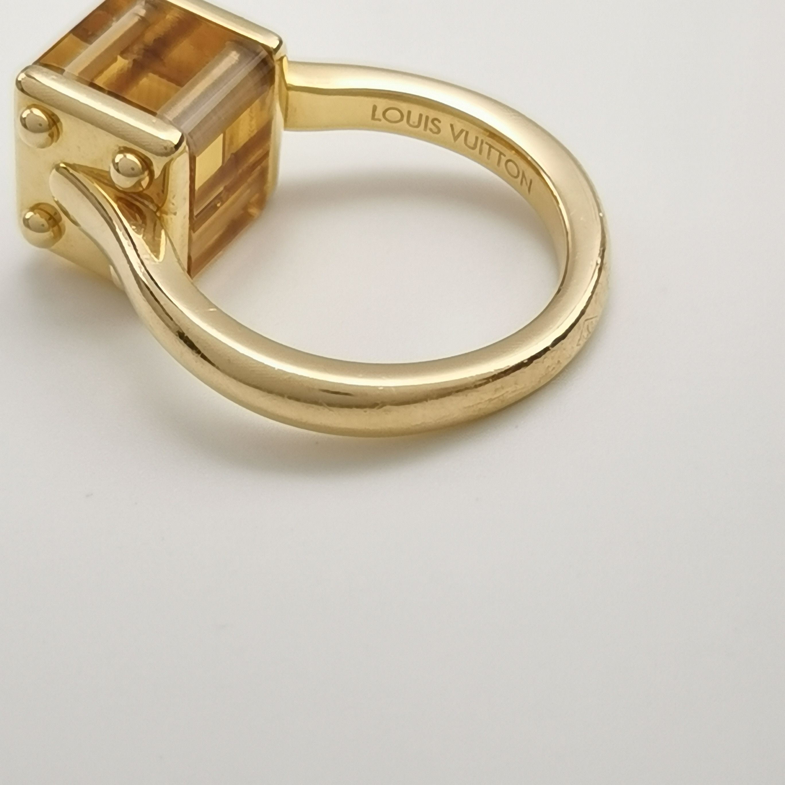 Louis Vuitton Louis Vuitton (LV) 18K Gold Ring Size 12 -z2505 Size ONE SIZE - 7 Thumbnail