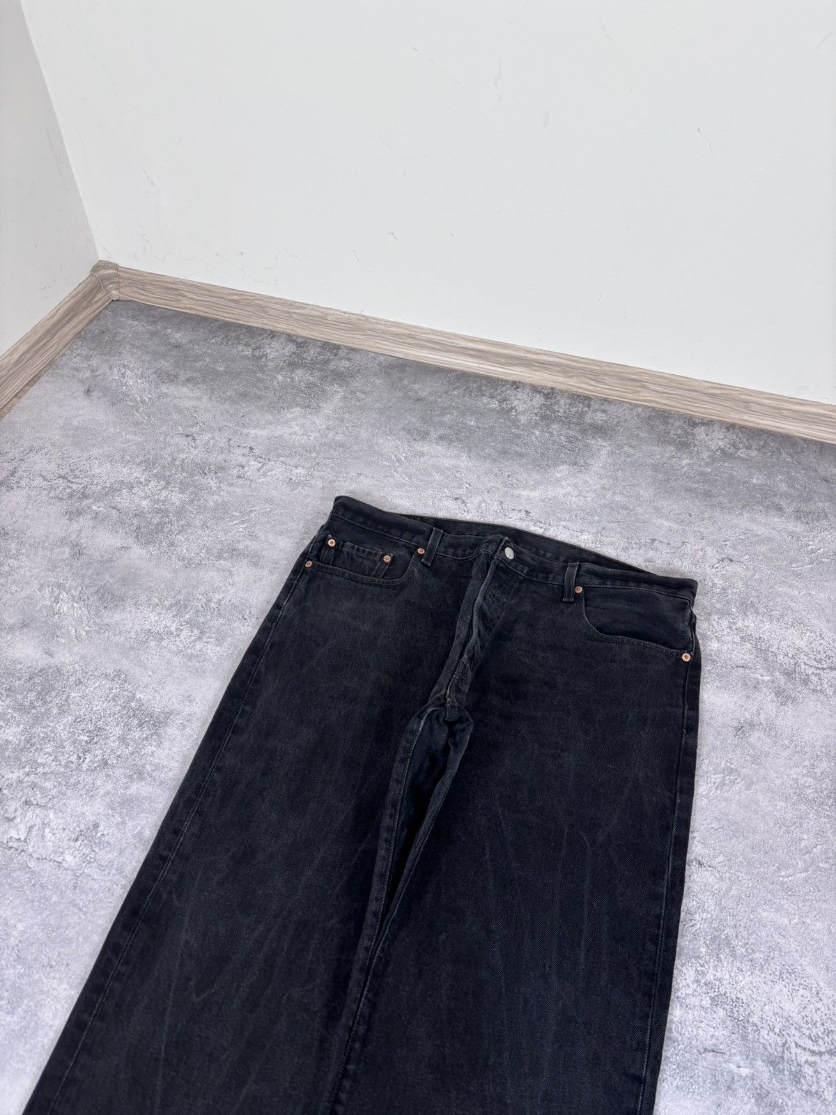 Levi's Vintage Levi’s 501 Paper Tag Black Baggy Denim Baggy Jeans Size US 40 / EU 56 - 11 Thumbnail