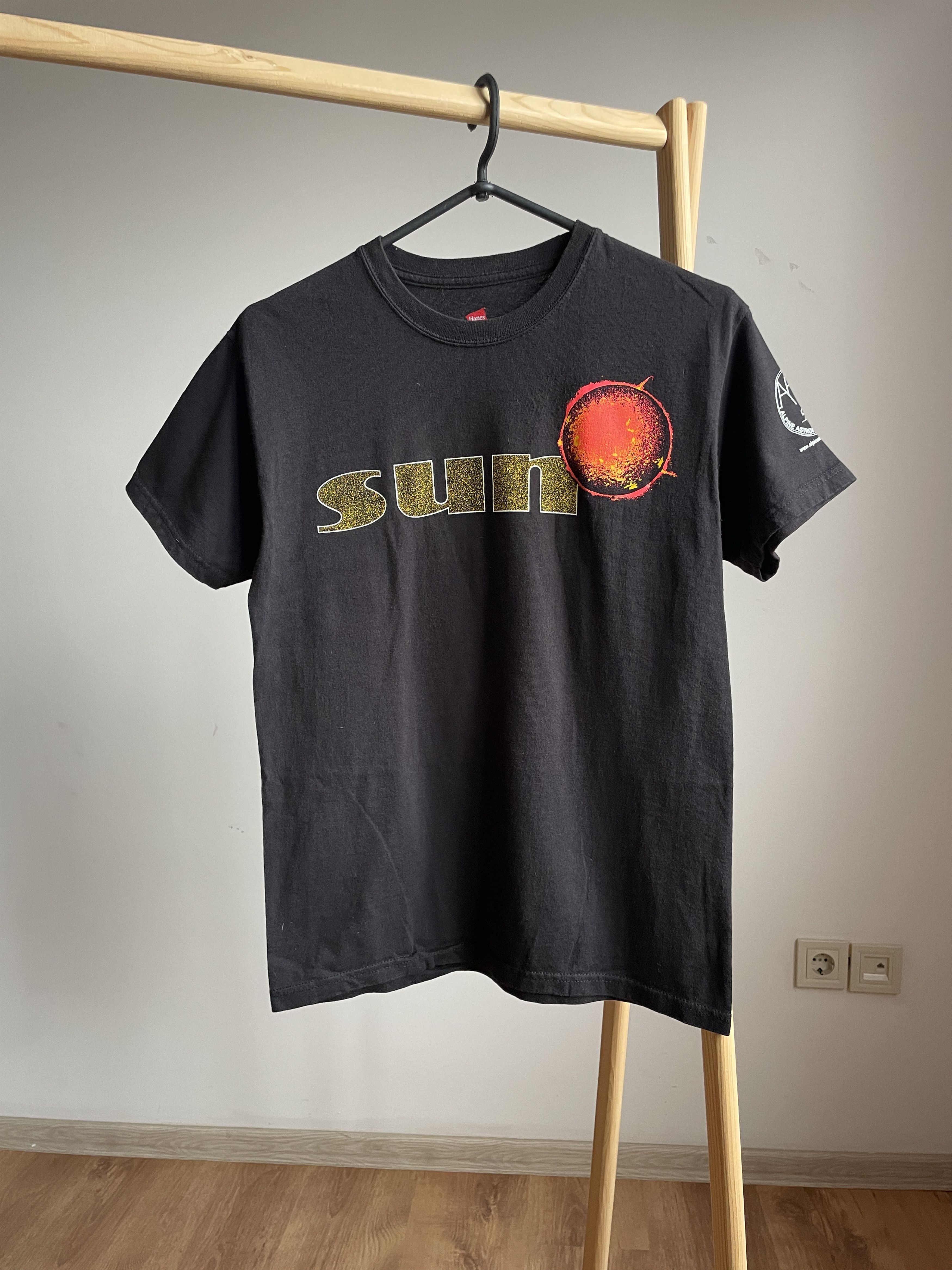 Vintage Alpine Astrovillage Lue-Stailas Vintage 2000 Sun T-Shirt Size US S / EU 44-46 / 1 - 2 Thumbnail