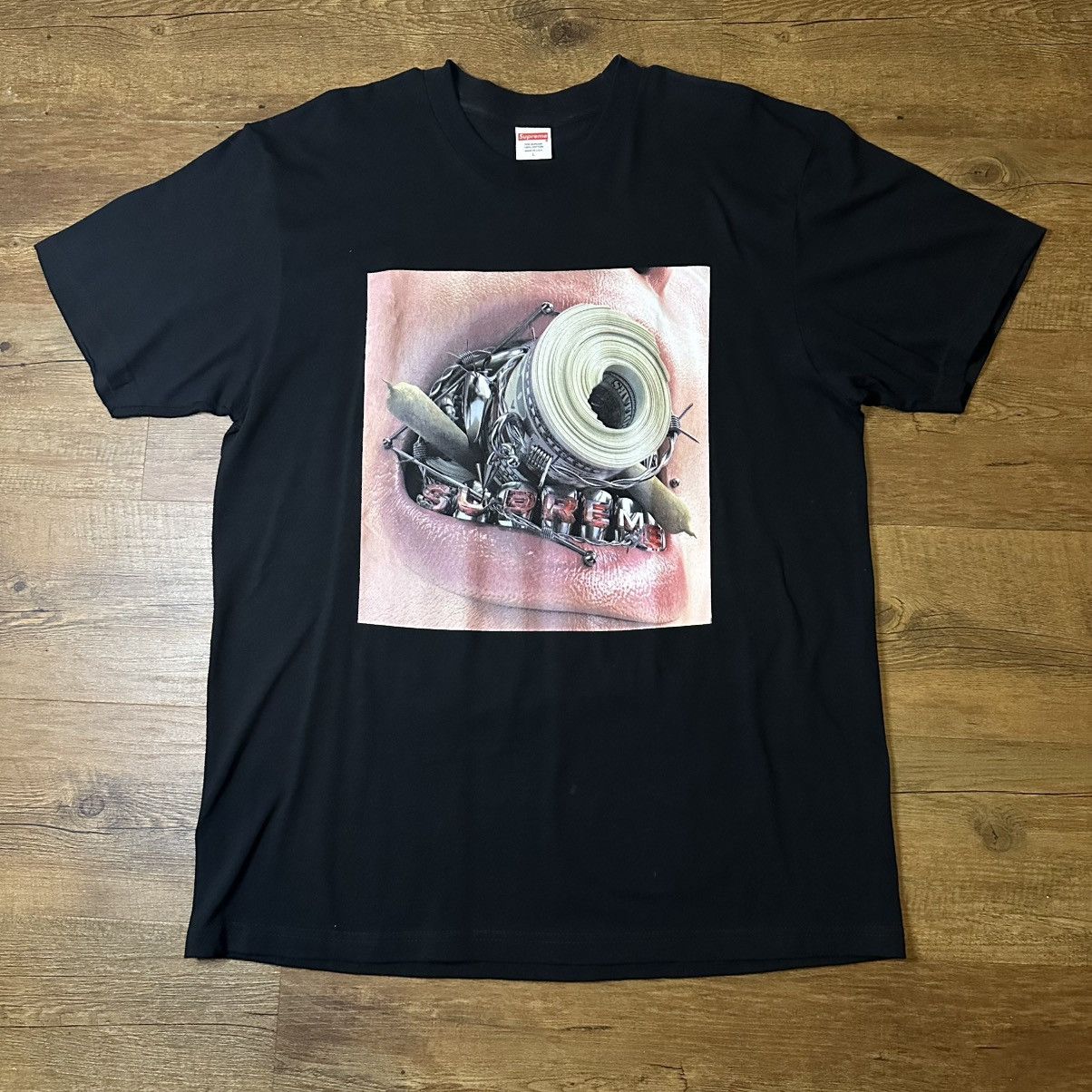 Supreme Supreme Braces Tee Size US L / EU 52-54 / 3 - 1 Thumbnail