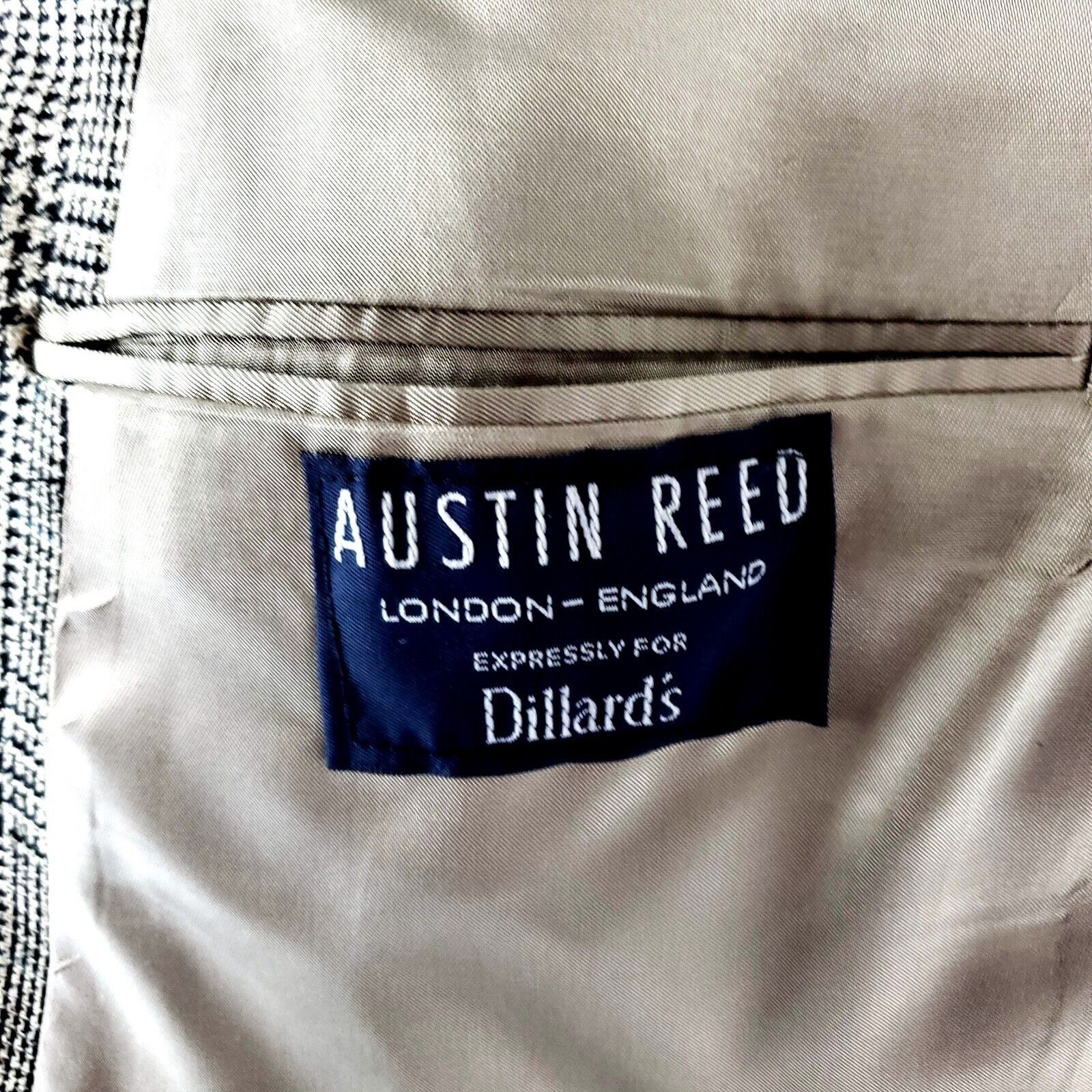Austin Reed Austin Reed Heavy Wool 2 Button Sport Coat 44L Glen Plaid Ta Size 44L - 7 Thumbnail