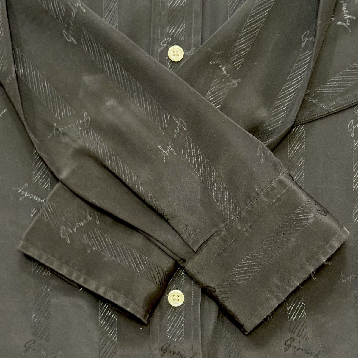 Givenchy Vintage Givenchy Monsieur Black Logo Pattern Dress Shirt, M Size US M / EU 48-50 / 2 - 4 Thumbnail