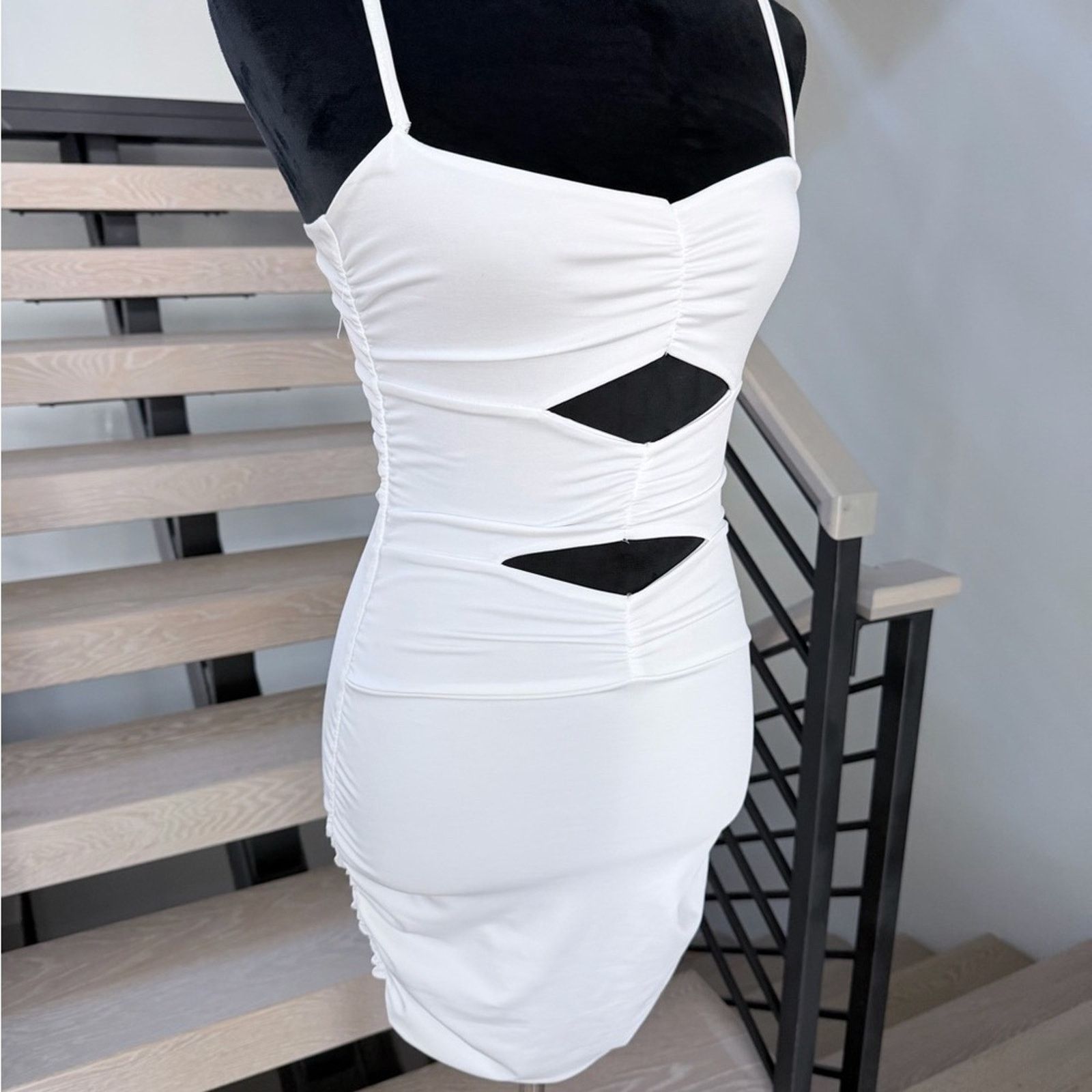 Other New Y2K Chic White Cut-Out Mini Dress size XS/S Size S / US 4 / IT 40 - 9 Thumbnail