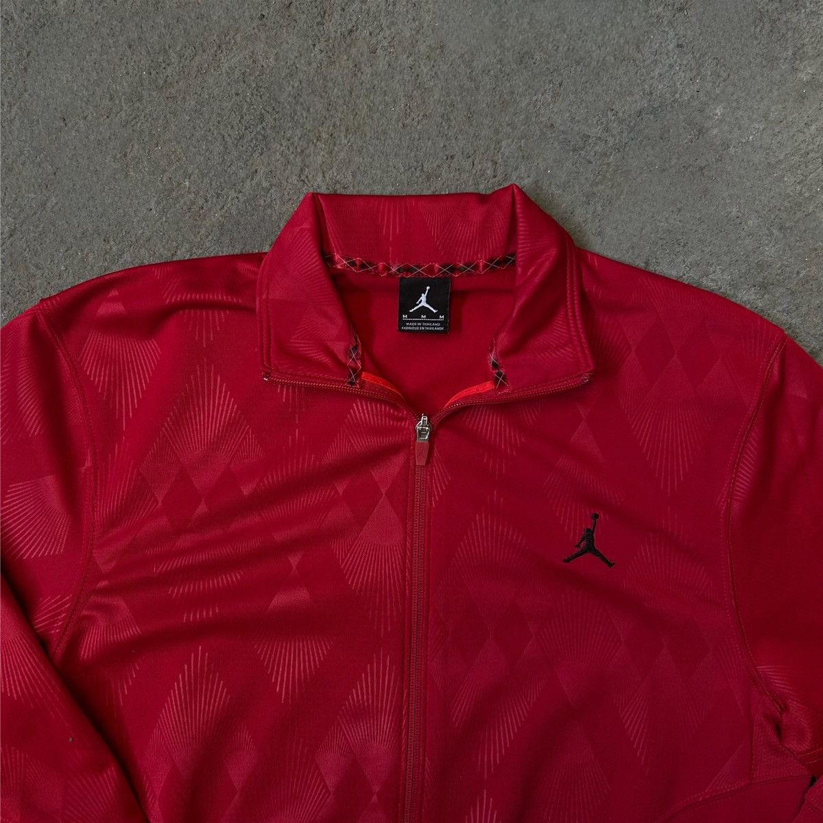 Jordan Brand × Nike Jordan Dri-Fit Classic Red Zip-Up Track Jacket Size US M / EU 48-50 / 2 - 3 Thumbnail
