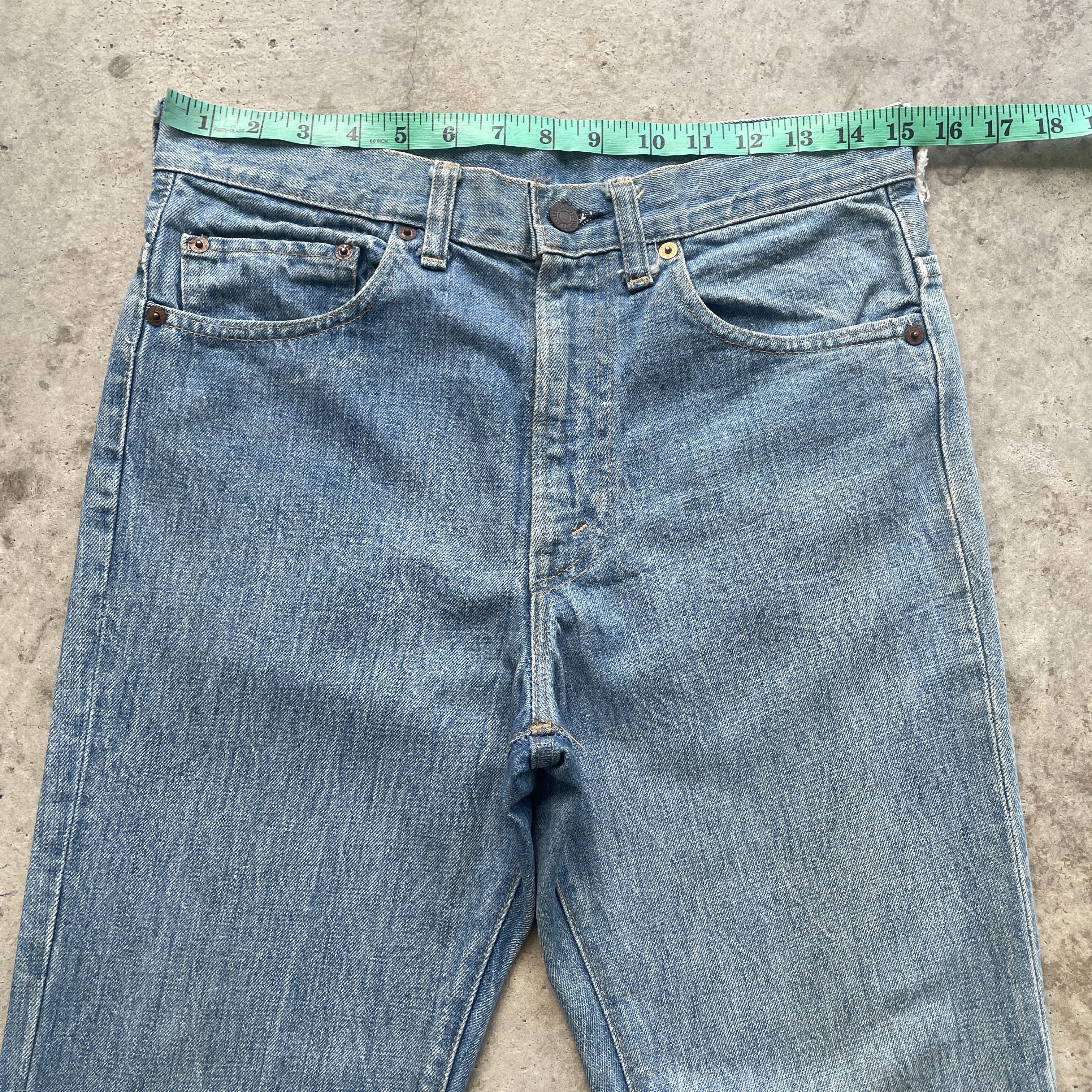 Levi's 80s Vintage Levi’s 517 Faded Bootcut Jeans Flare Denim Pants Size US 31 - 5 Thumbnail