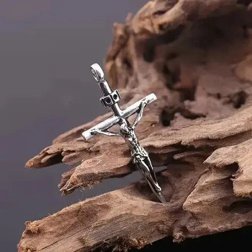 Jewelry Jesus Cross Necklace Size ONE SIZE - 3 Thumbnail