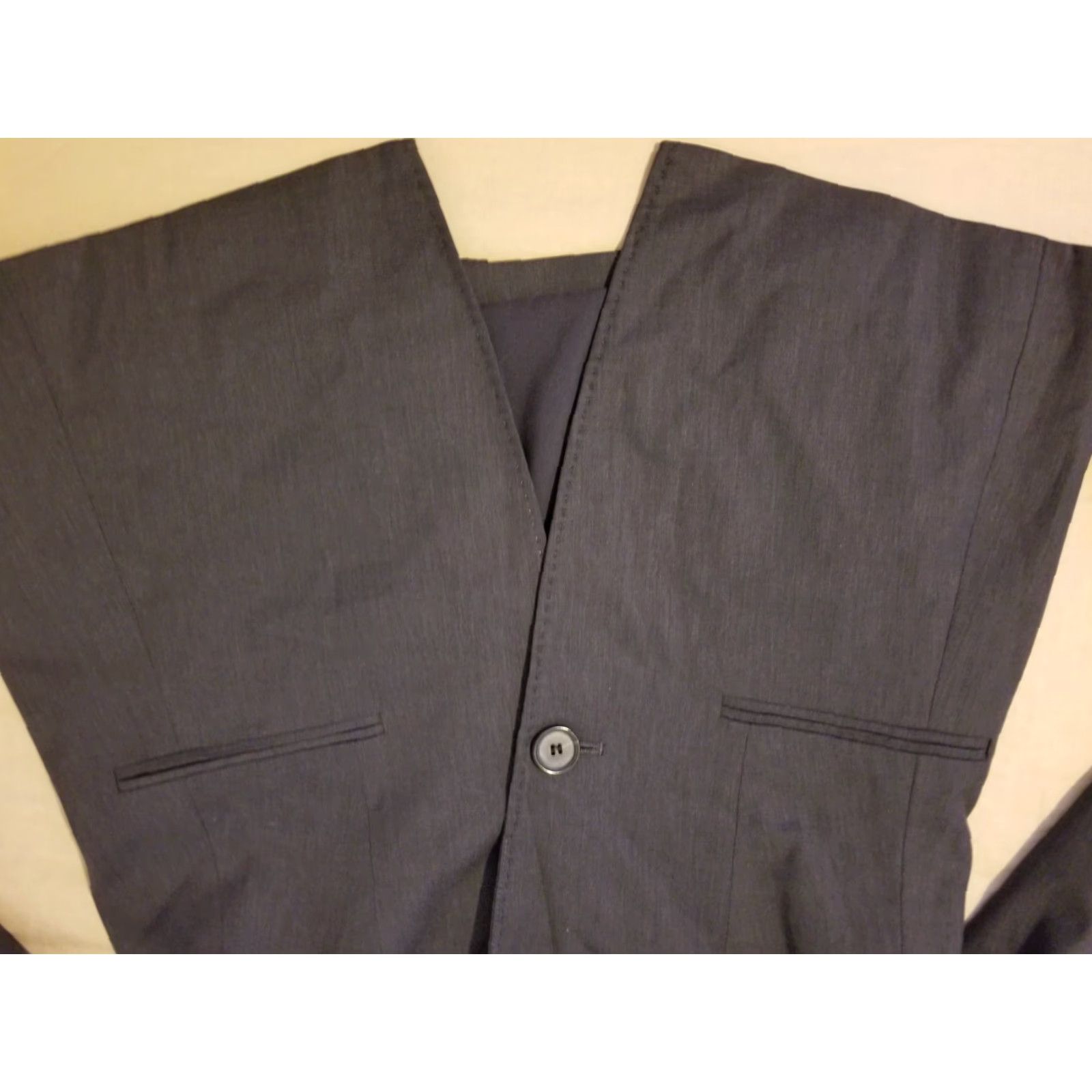 Ann Taylor Womens Ann Taylor Blazer Jacket Wool 2P Petite Gray Grey Blazer Women Petite 2P Gray Size XS / US 0-2 / IT 36-38 - 3 Thumbnail