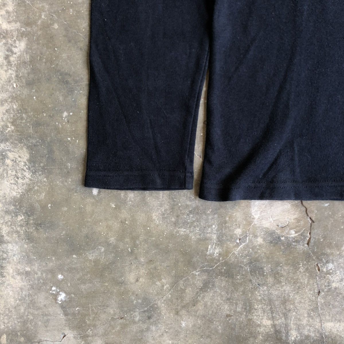 Burberry Vintage Burberry Black Label V Neck Longslevee Black Luxury Size US L / EU 52-54 / 3 - 9 Thumbnail