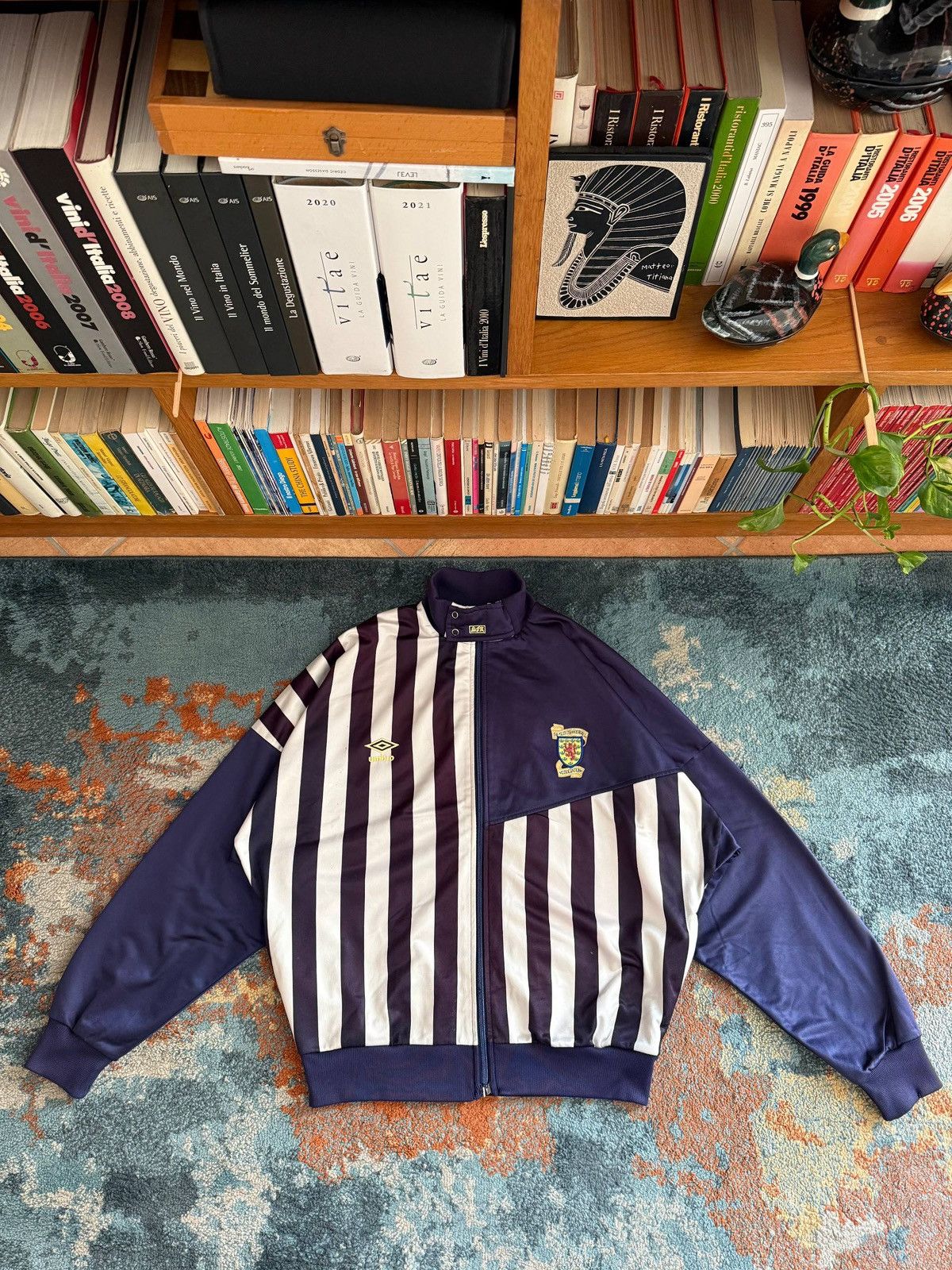 Umbro 1988-90 Scotland Umbro Track Jacket Size US M / EU 48-50 / 2 - 1 Thumbnail