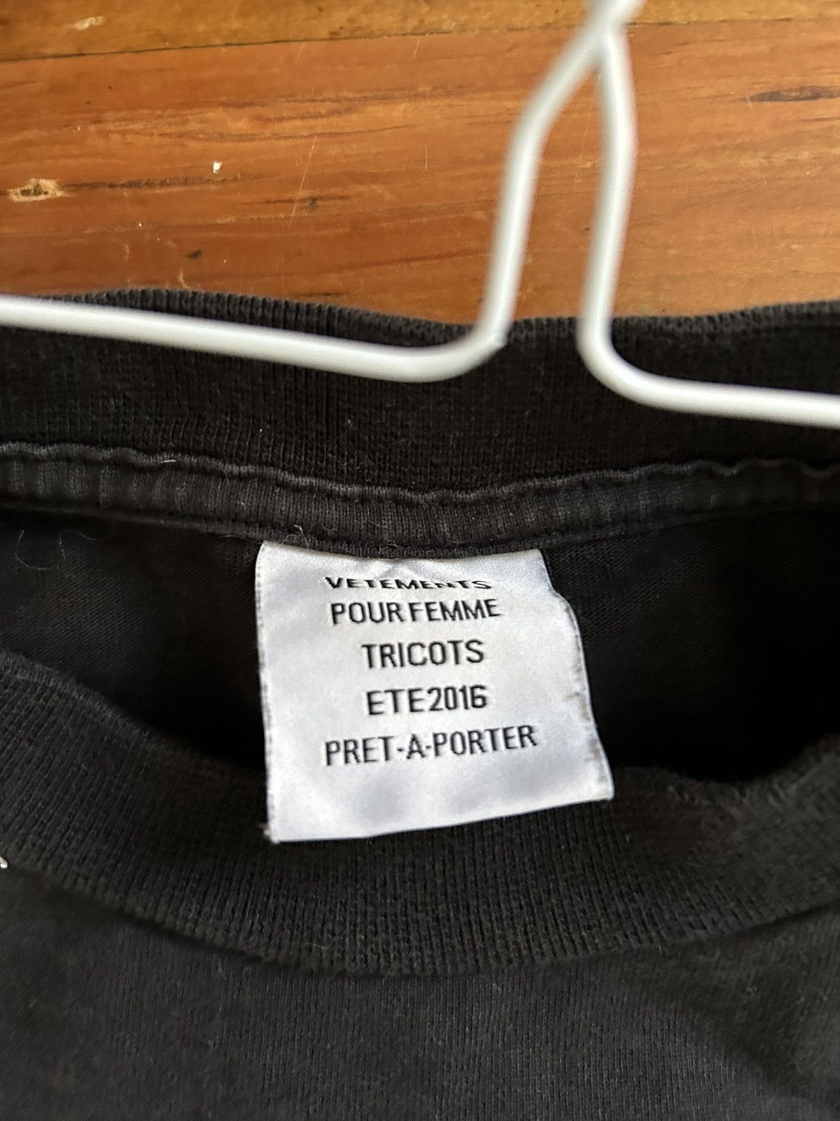 Vetements *very rare* Vetements 2016 runway long sleeve Size US S / EU 44-46 / 1 - 5 Thumbnail