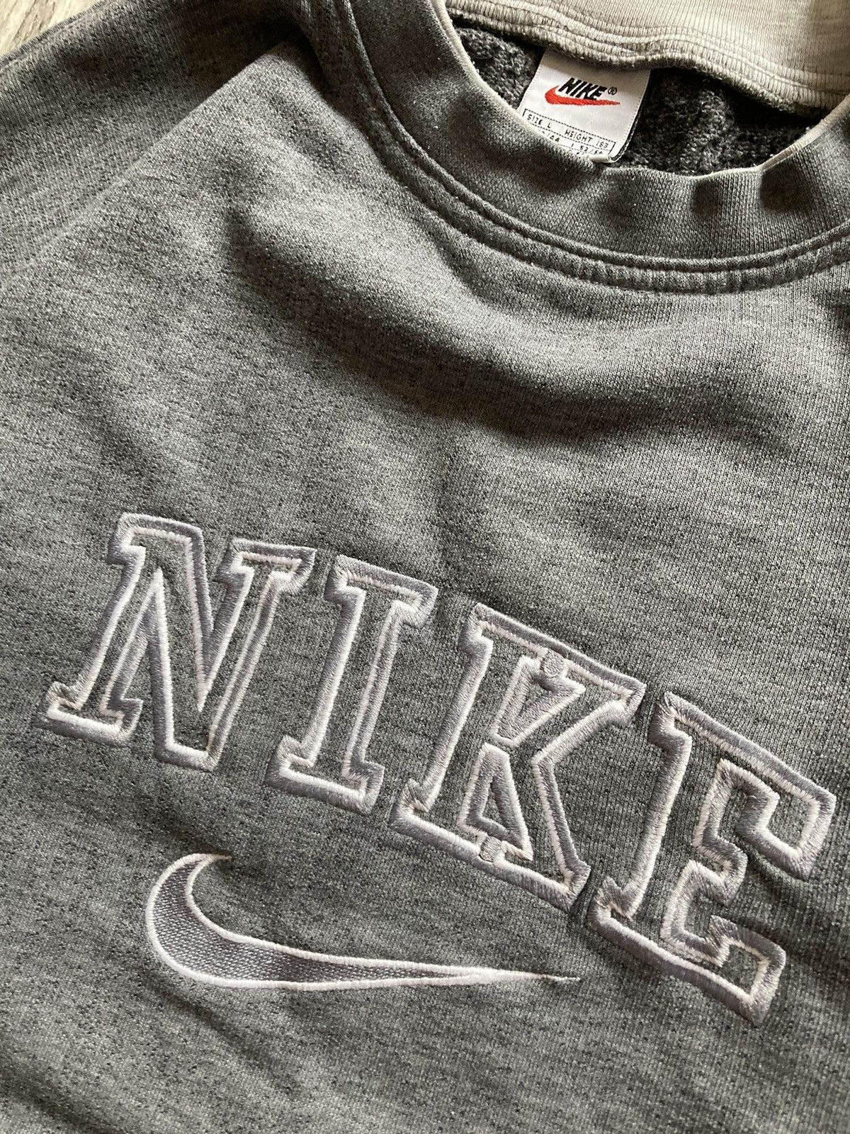 Nike × Vintage Vintage 90’s Nike spellout sweatshirt crewneck M y2k drip Size US M / EU 48-50 / 2 - 5 Thumbnail