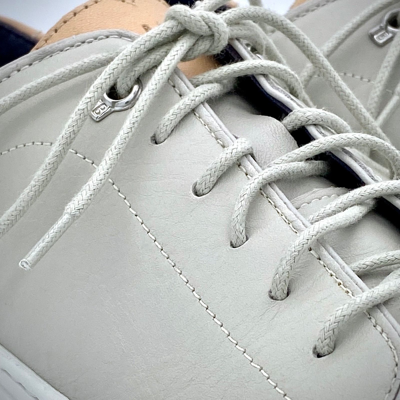 Ted Baker Ted Baker London Gray Leather Sneakers UK 7 US 8 Size US 8 / EU 41 - 2 Thumbnail