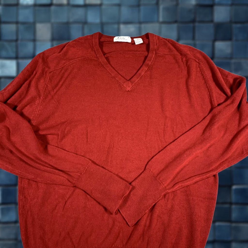 Vintage Dache Sweater Mens XL Red V-Neck Acrylic Knit Pullover Lightweight Long Sleeve Size US XL / EU 56 / 4 - 1 Thumbnail