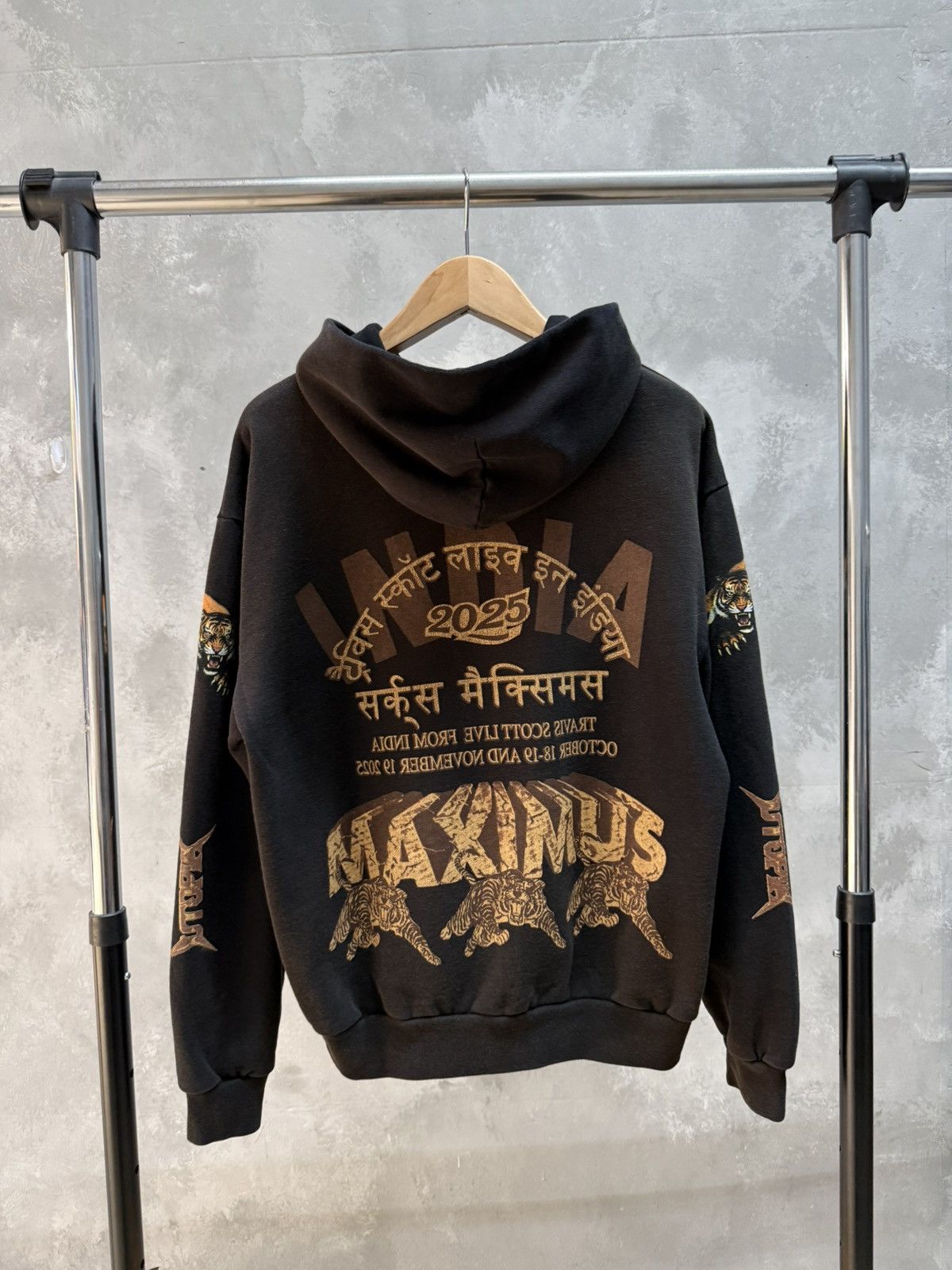 Travis Scott Travis Scott Circus Maximus India Tour 2025 Hoodie Size US L / EU 52-54 / 3 - 1 Thumbnail