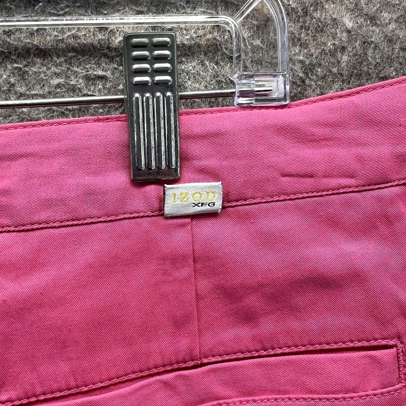 Izod Izod XFG Shorts Womens 14 Pink Golf Chino Stretch Flat Front Pockets Casual Size 36" / US 14 / IT 50 - 4 Thumbnail