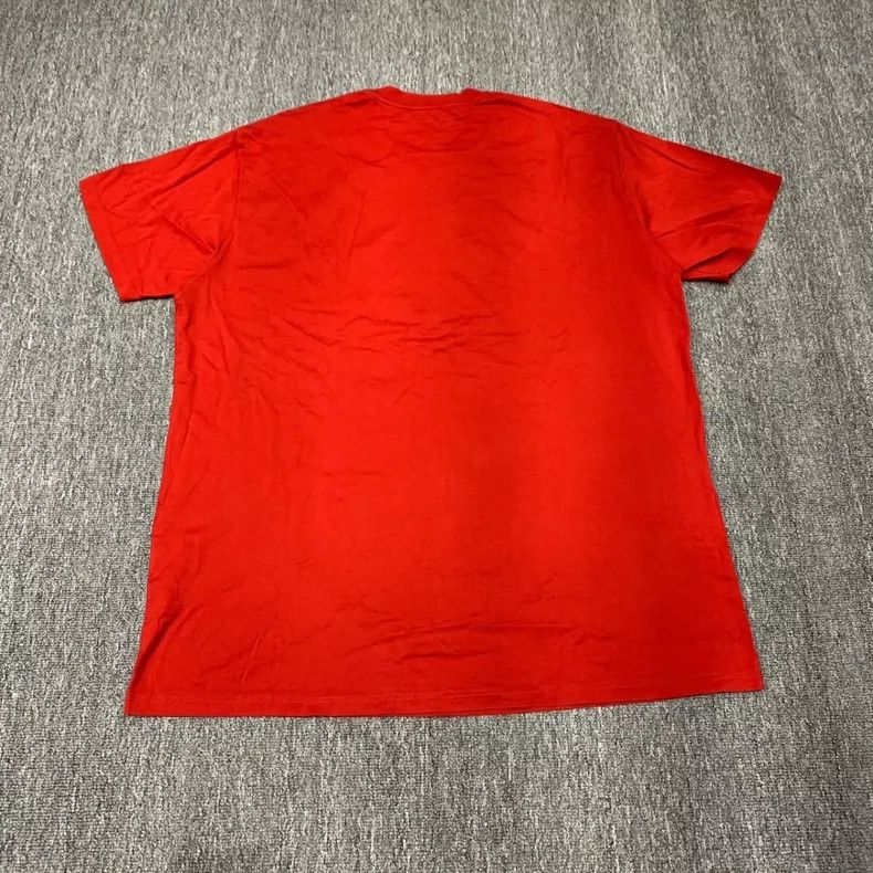 Givenchy Givenchy Red Destroyed Logo Short Sleeve Size L Size US L / EU 52-54 / 3 - 2 Thumbnail