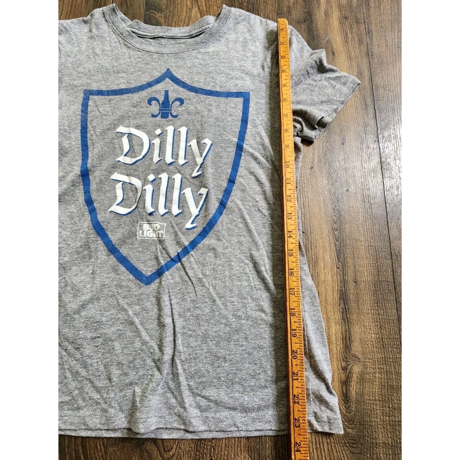 Vintage Womens L Dilly Dilly Tee Classic Bud Light Beer T Shirt Size L / US 10 / IT 46 - 4 Thumbnail