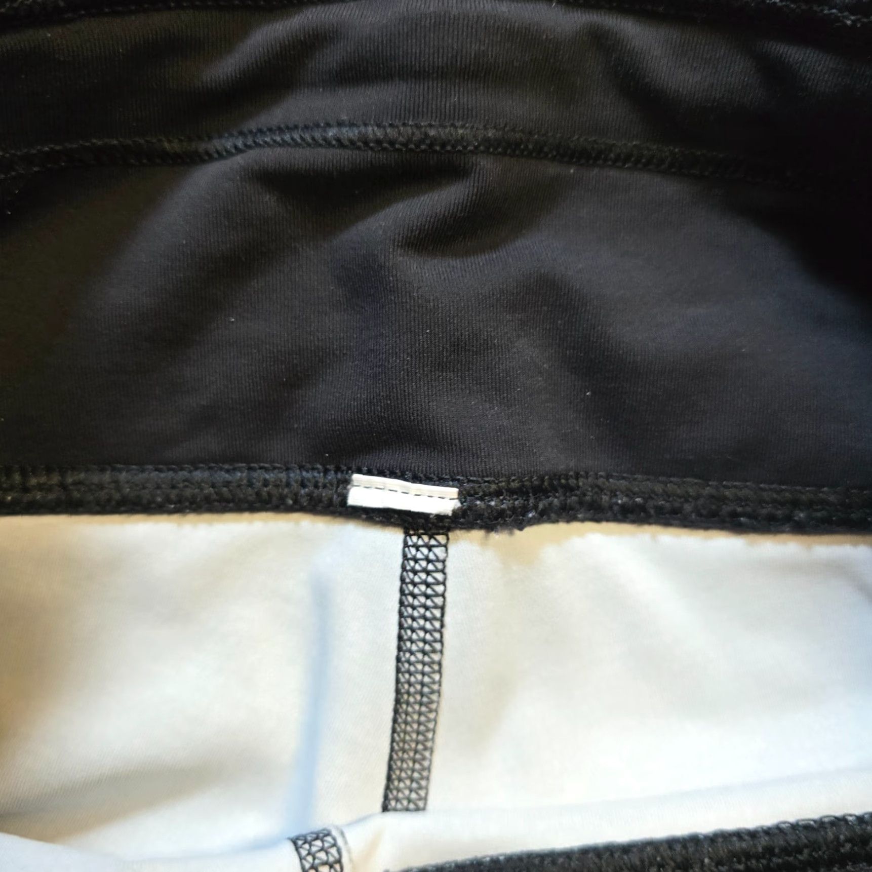 Lululemon Lululemon Wunder Under Crop Leggings Womens Size 4 Black Speckled Athletic Stretch Carnival Size 27" / US 4 / IT 40 - 3 Thumbnail