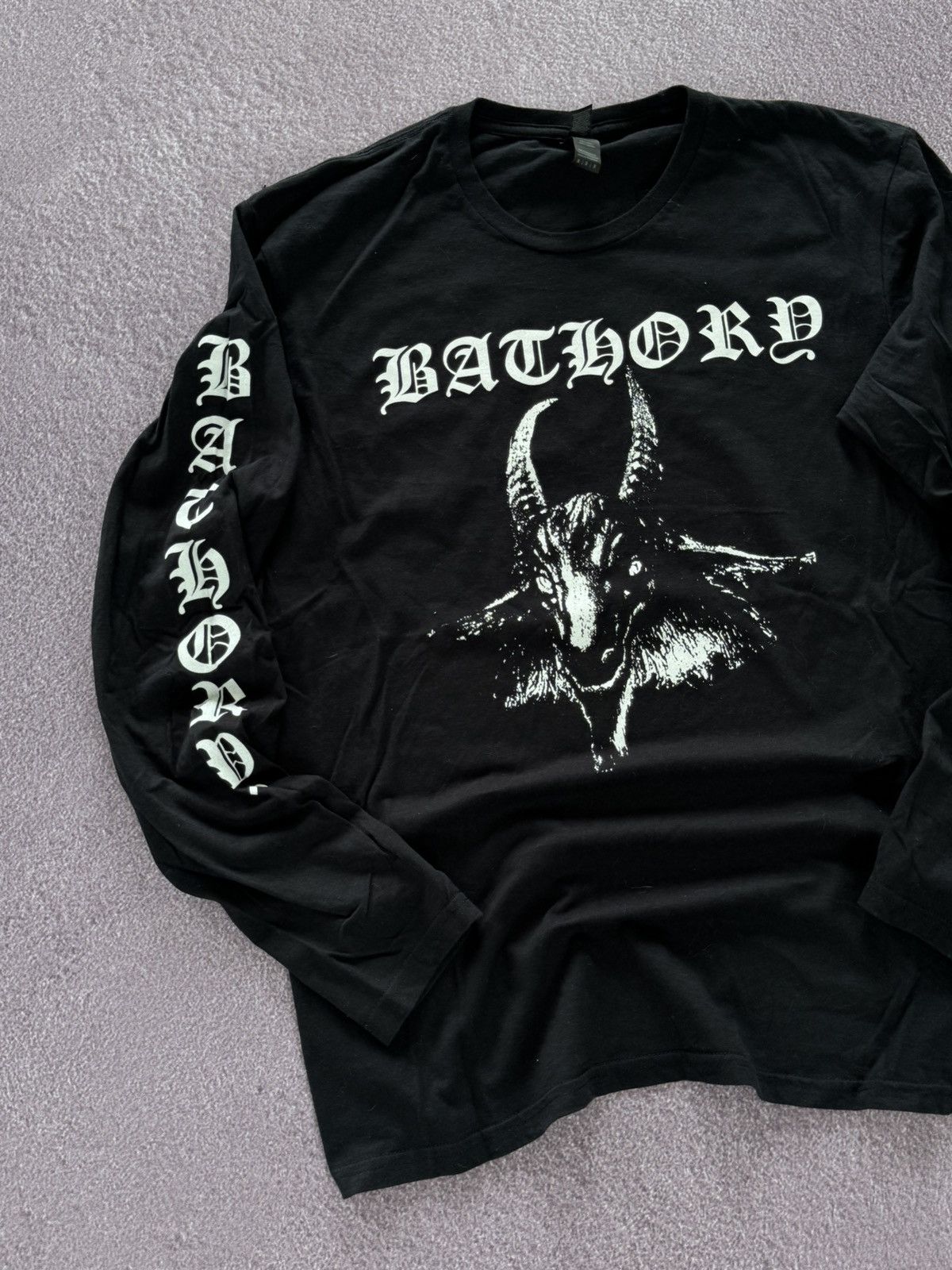 Band Tees Vintage Bathory Rock Band Long Sleeve Size US M / EU 48-50 / 2 - 4 Thumbnail
