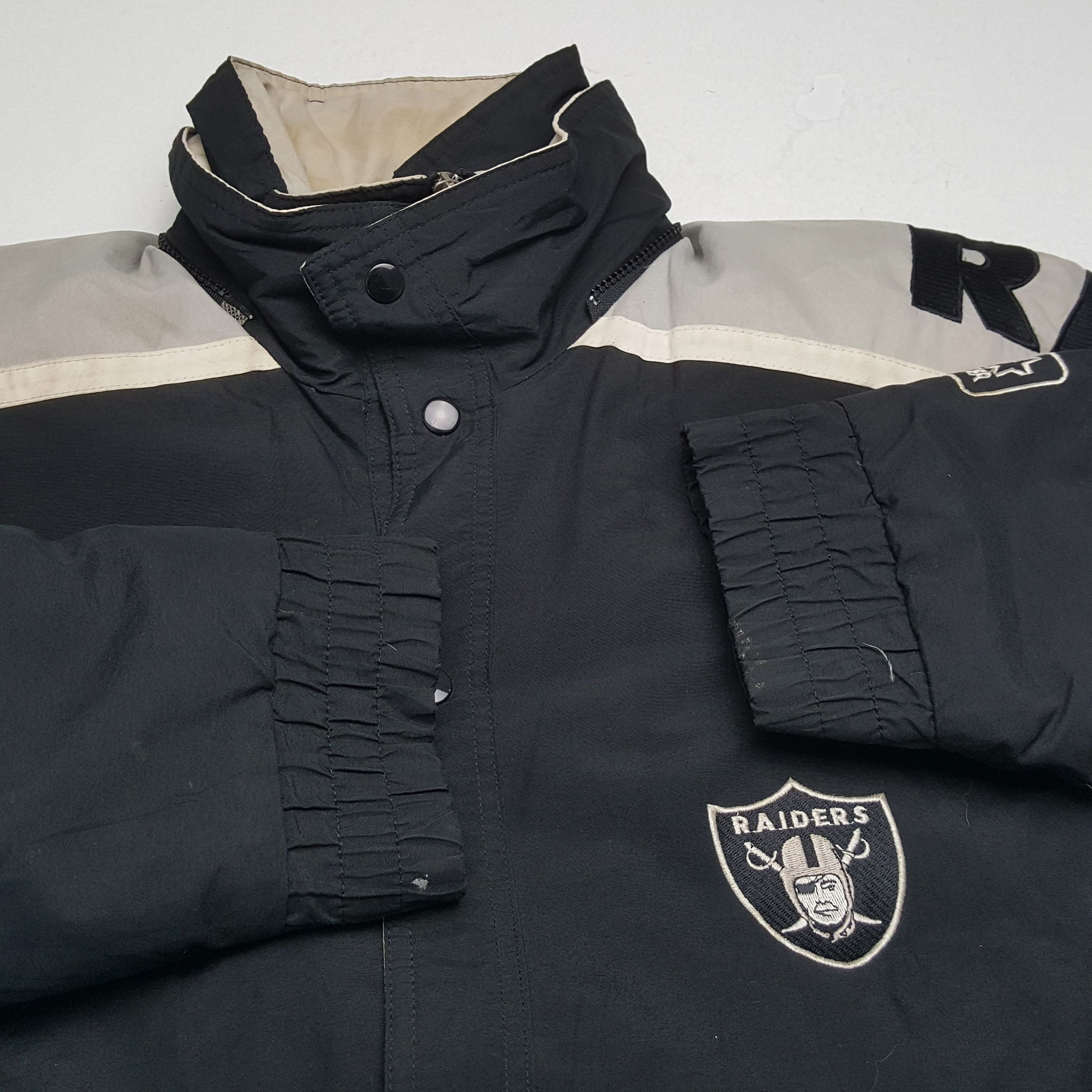 NFL × Vintage Vintage RAIDERS American Football NFL Team Snow Jacket Size US XXL / EU 58 / 5 - 9 Thumbnail