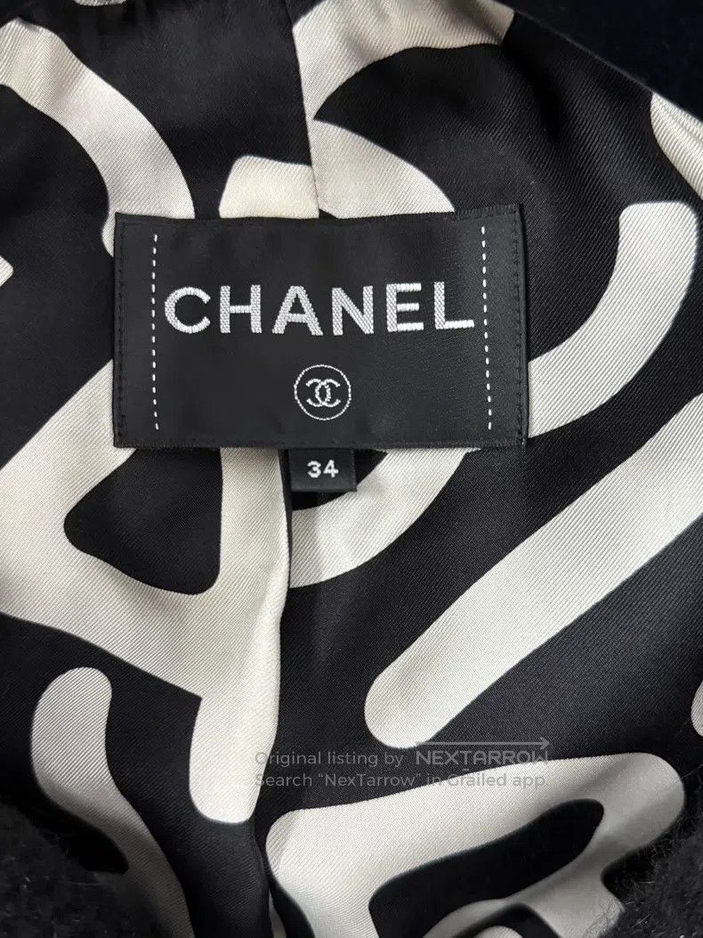Chanel Chanel Black ox horn buckle hooded college tweed jacket Size XXS / US 00 / IT 34 - 4 Thumbnail