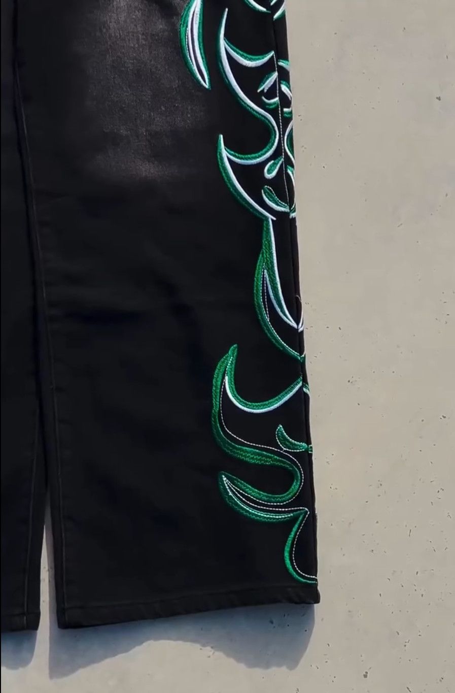Other Cartoon Embroidery Jean Size US 34 / EU 50 - 4 Thumbnail