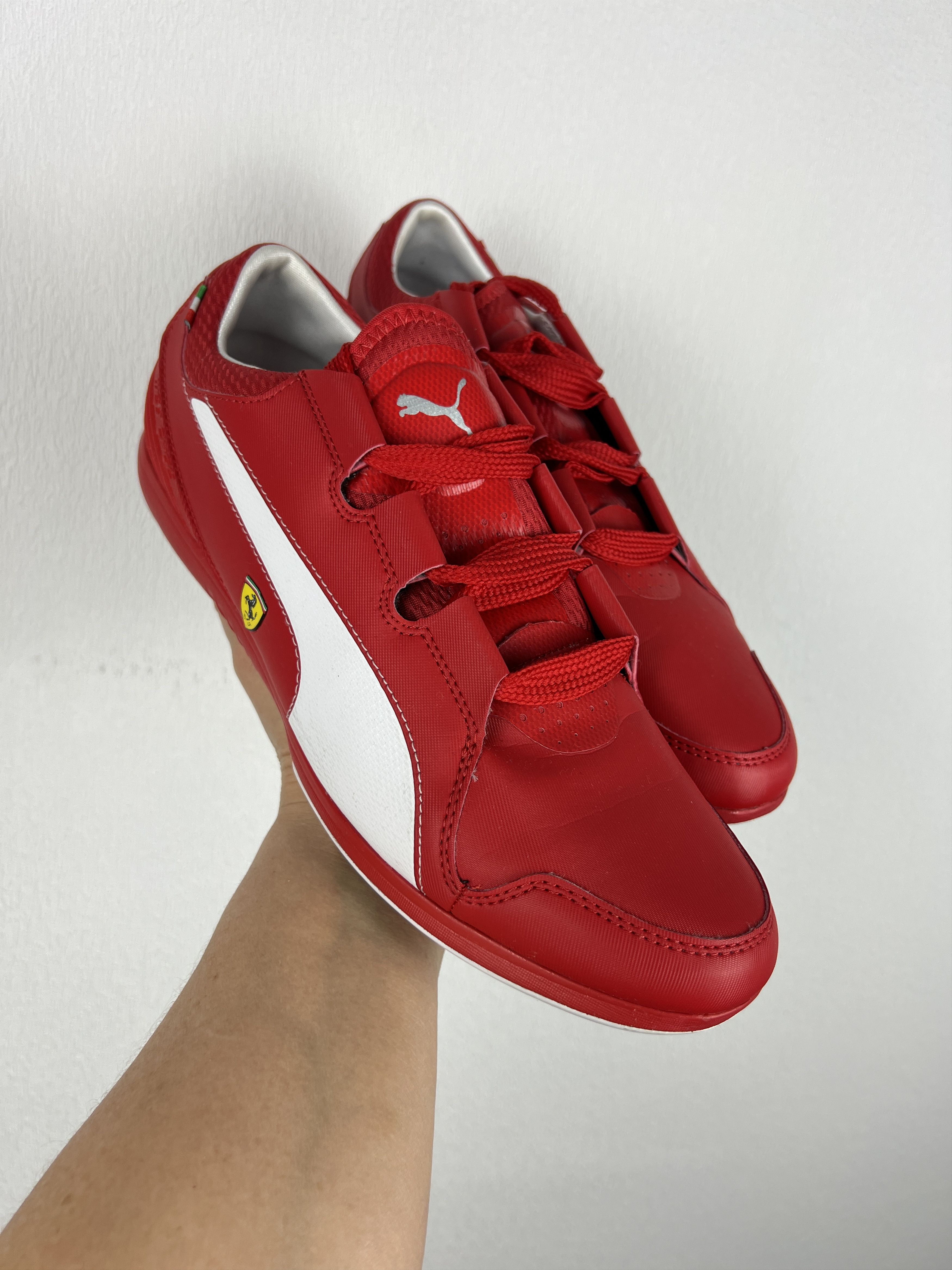 Puma Ferrari Sneakers Shoes Boots Offical Racing Size UK 10 US 11 Size US 11 / EU 44 - 4 Thumbnail