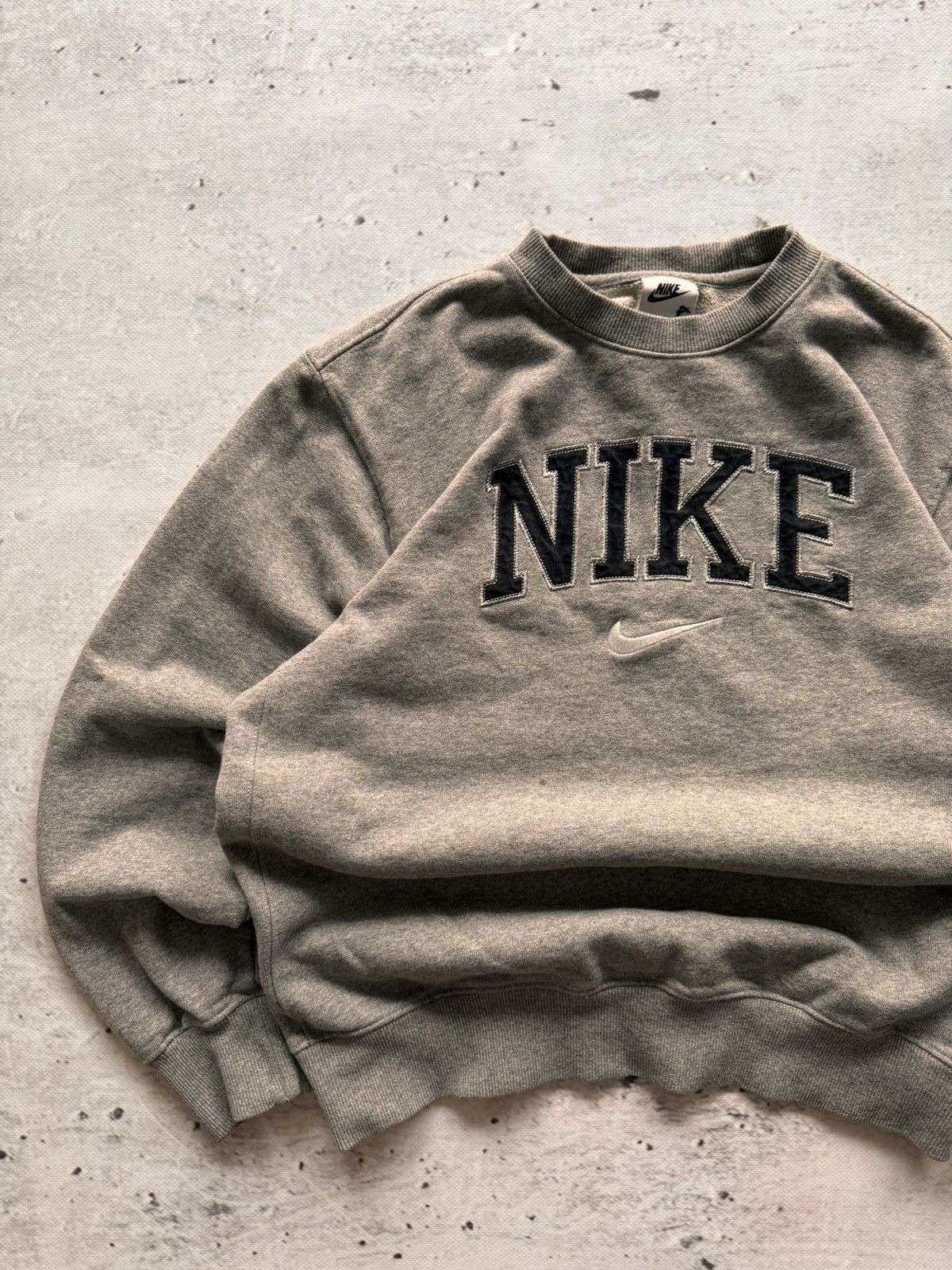 Nike × Vintage NIKE VINTAGE CENTER LOGO OVERSIZE BOXY SWEATSHIRT Size US S / EU 44-46 / 1 - 2 Thumbnail