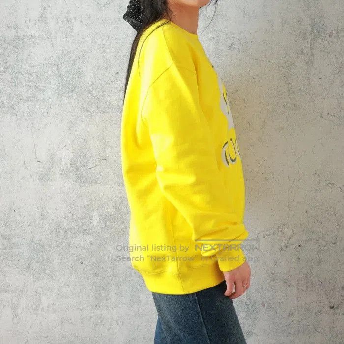 Gucci Gucci Yellow Logo Print Long. Size L / US 10 / IT 46 - 2 Thumbnail