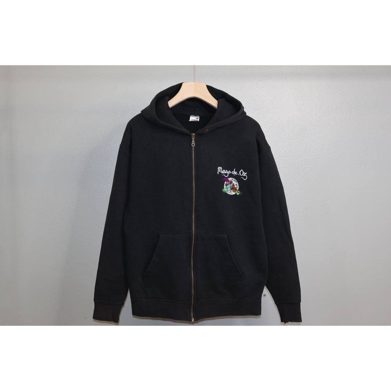 Fruit Of The Loom Vintage 90s Mago de Oz Hoodie Witch Violin Graphic Full Zip Size US M / EU 48-50 / 2 - 2 Thumbnail