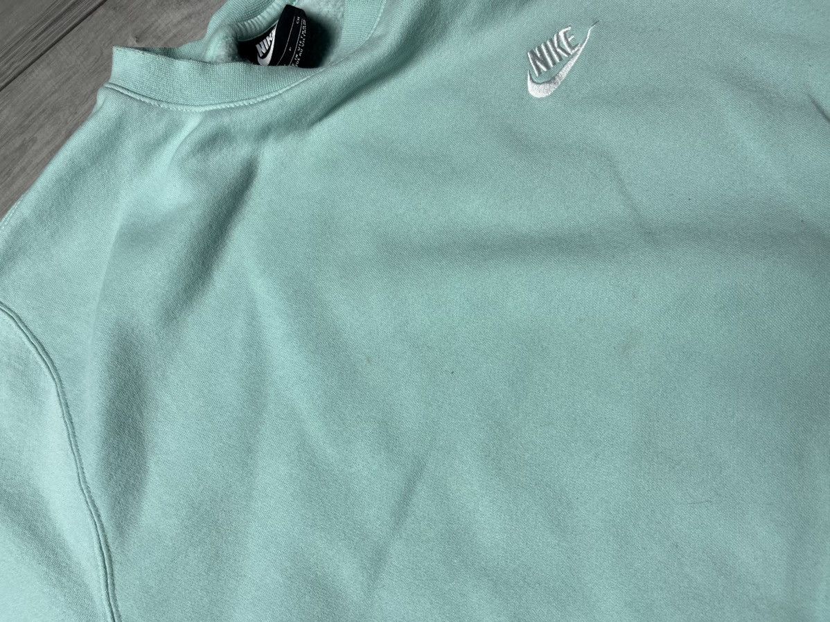 Nike Nike sweatshirt small logo size Small Size US S / EU 44-46 / 1 - 4 Thumbnail
