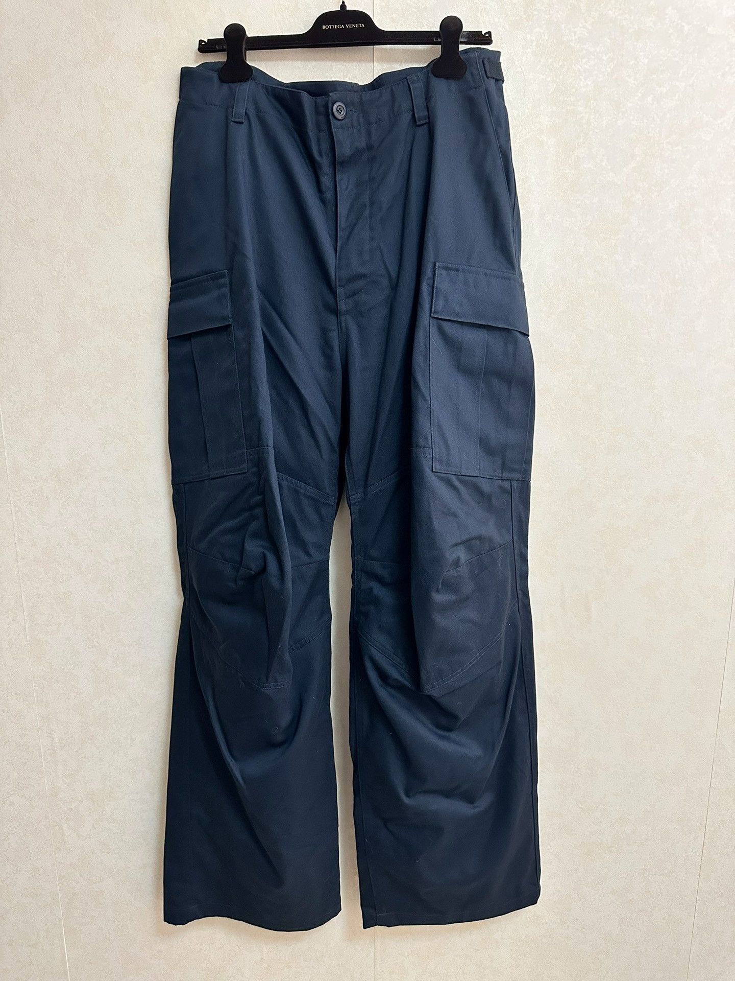Balenciaga Balenciaga Runway Cargo Pants Size US 28 / EU 44 - 1 Thumbnail