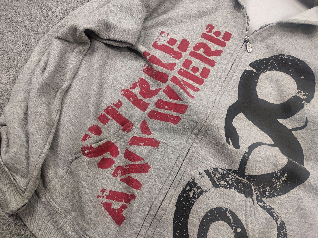 Band Tees Vintage Y2K Strike Anywhere Zip up Hoodie Punk Emo Band Erd Size US L / EU 52-54 / 3 - 7 Thumbnail
