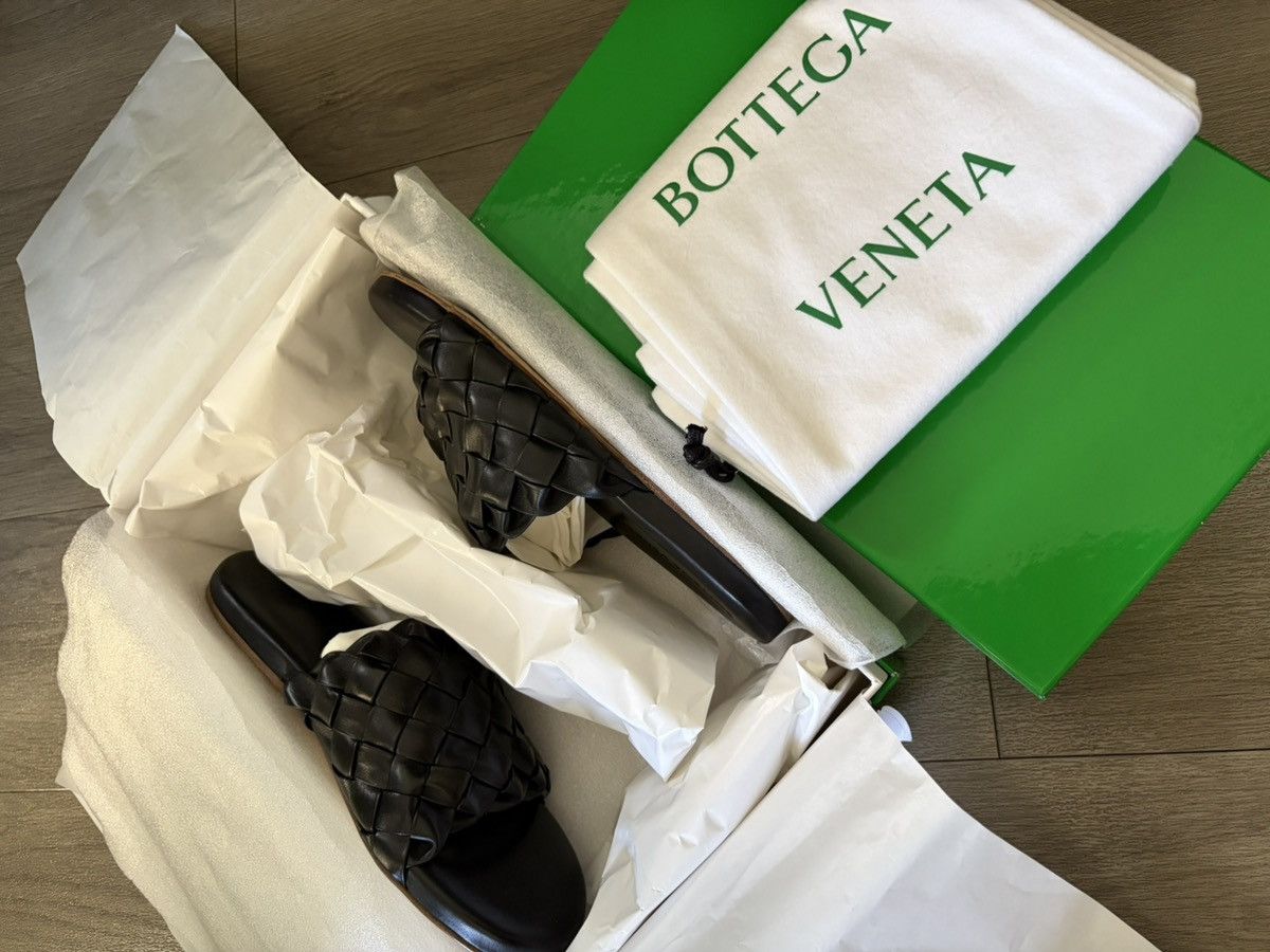 Bottega Veneta Increcciatto Nappa leather woven slides EU41/ US8 Size US 8 / EU 41 - 7 Thumbnail