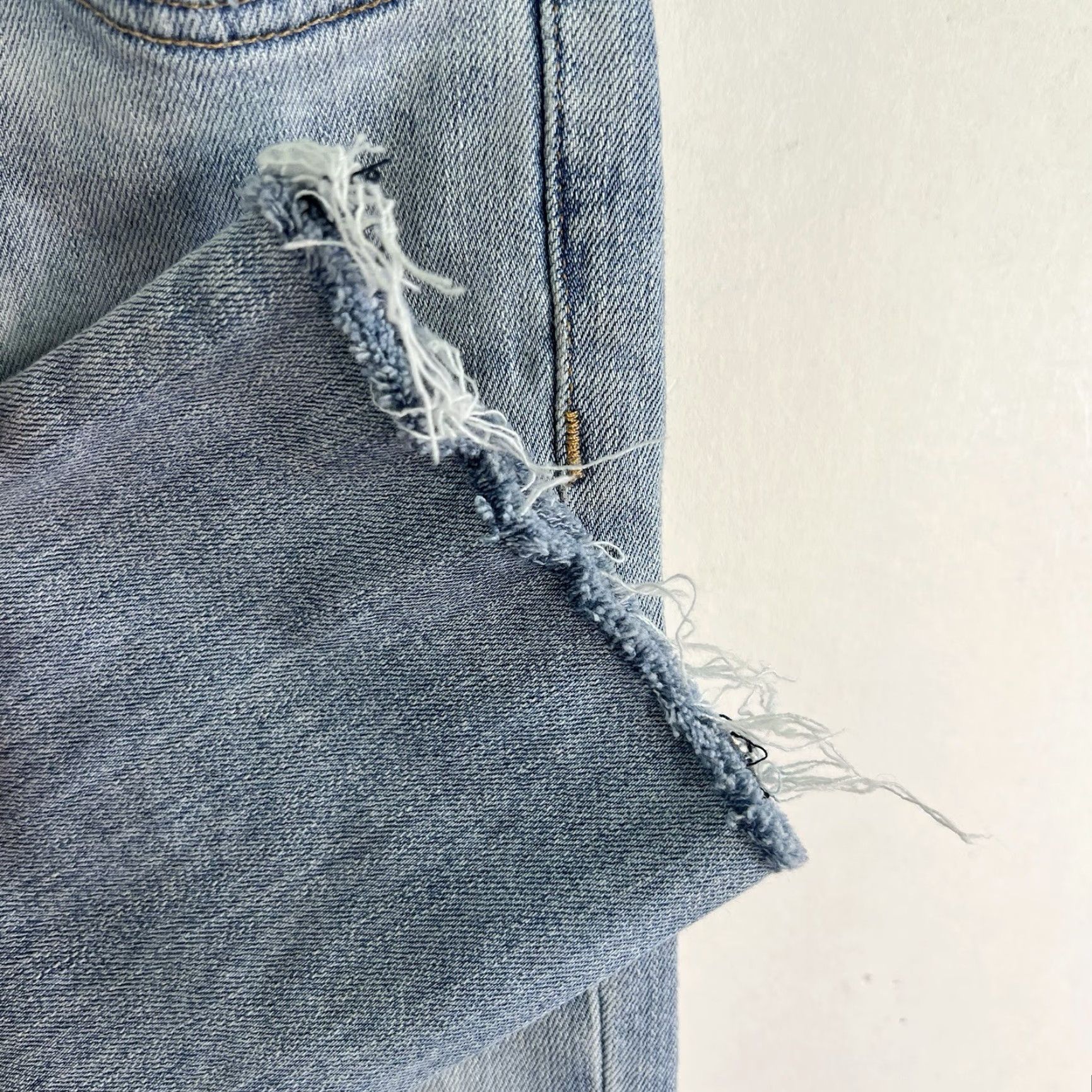 Rag & Bone rag & bone The Dre Slim Straight Denim Jeans Womens Size 24 Blue Raw Hem 30X27 Slim Straight, Distressed, Logo, USA Theme Mens Womens Size 42" / US 20 - 6 Thumbnail